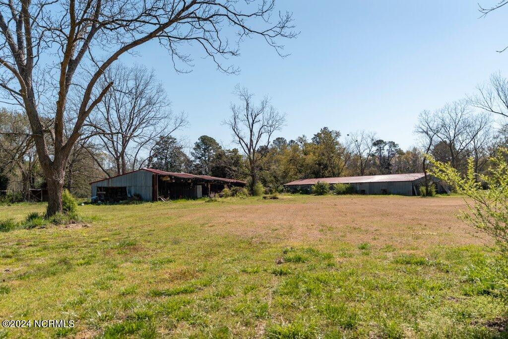 884 Cheshire Road