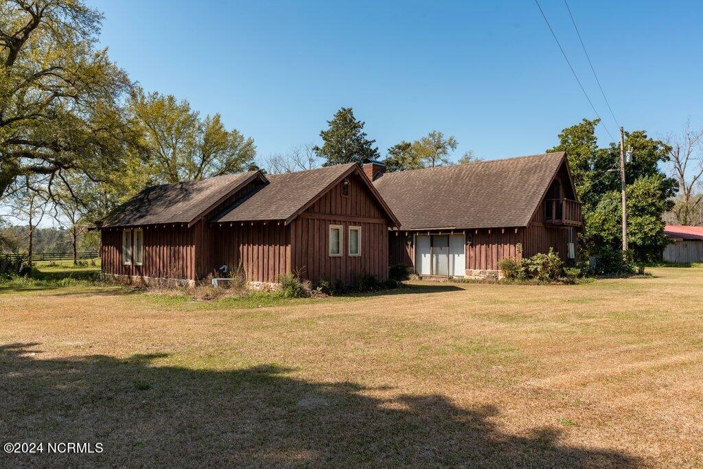 884 Cheshire Road
