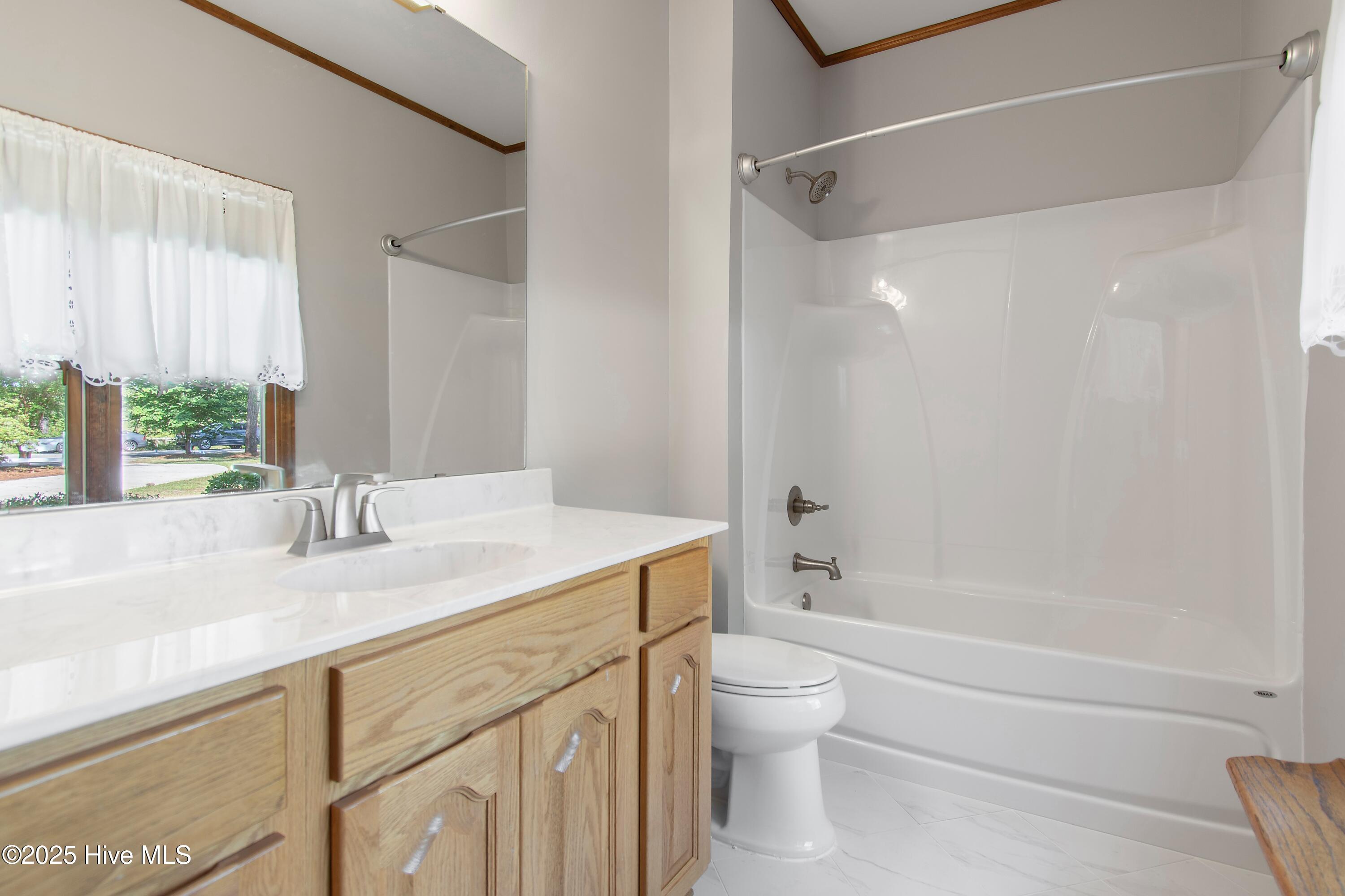 930 Holly Point Road