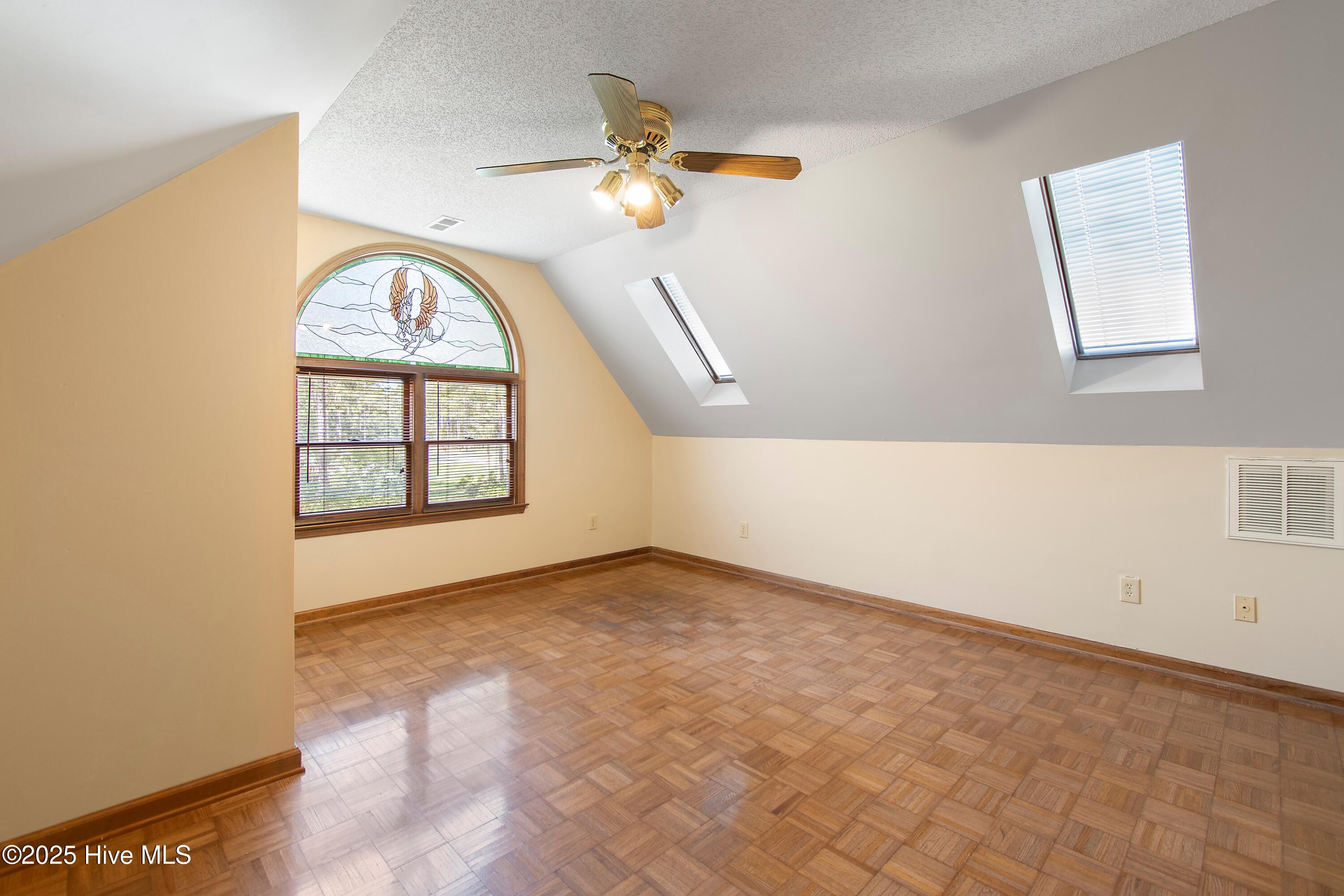 930 Holly Point Road