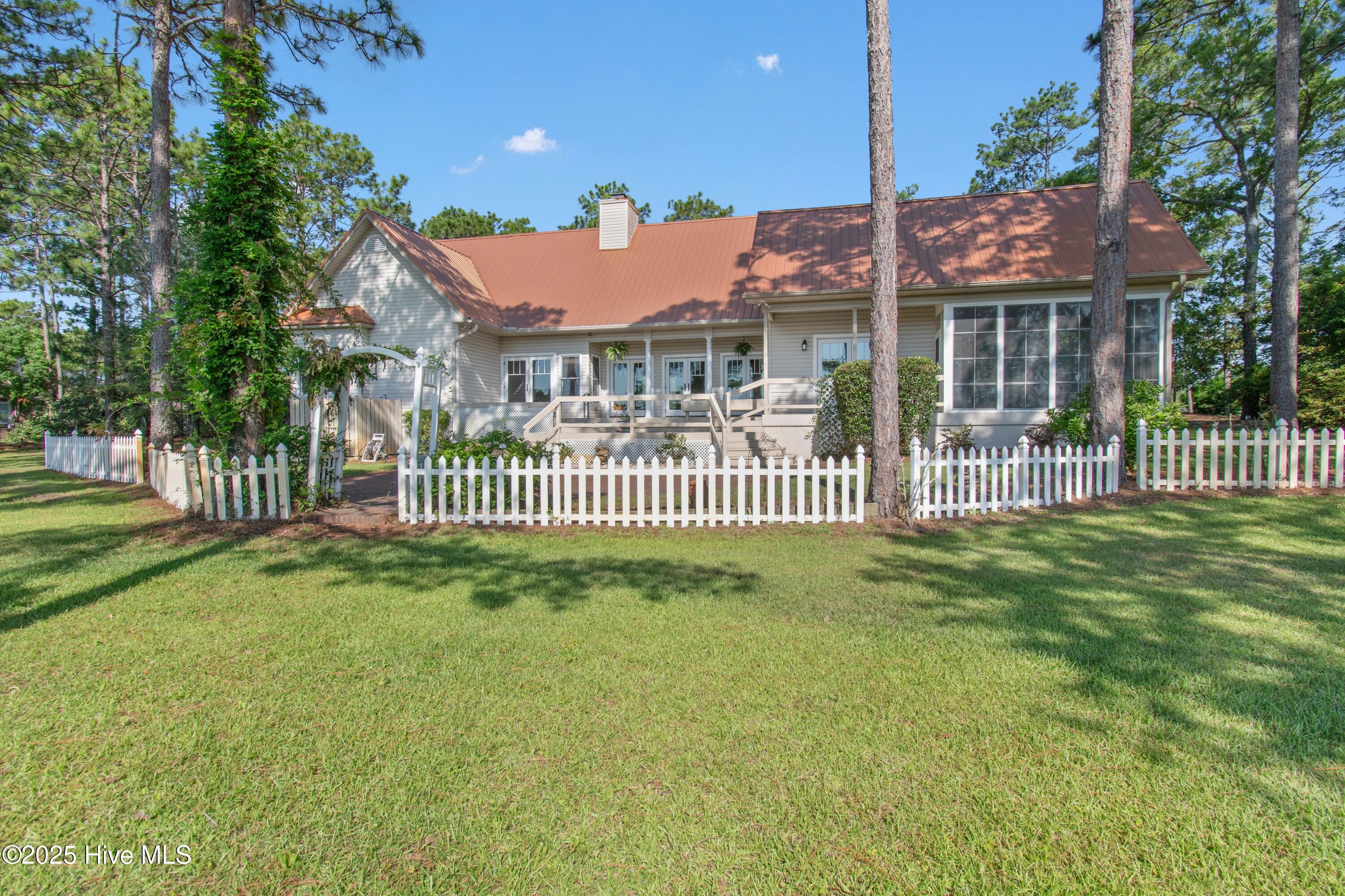 930 Holly Point Road