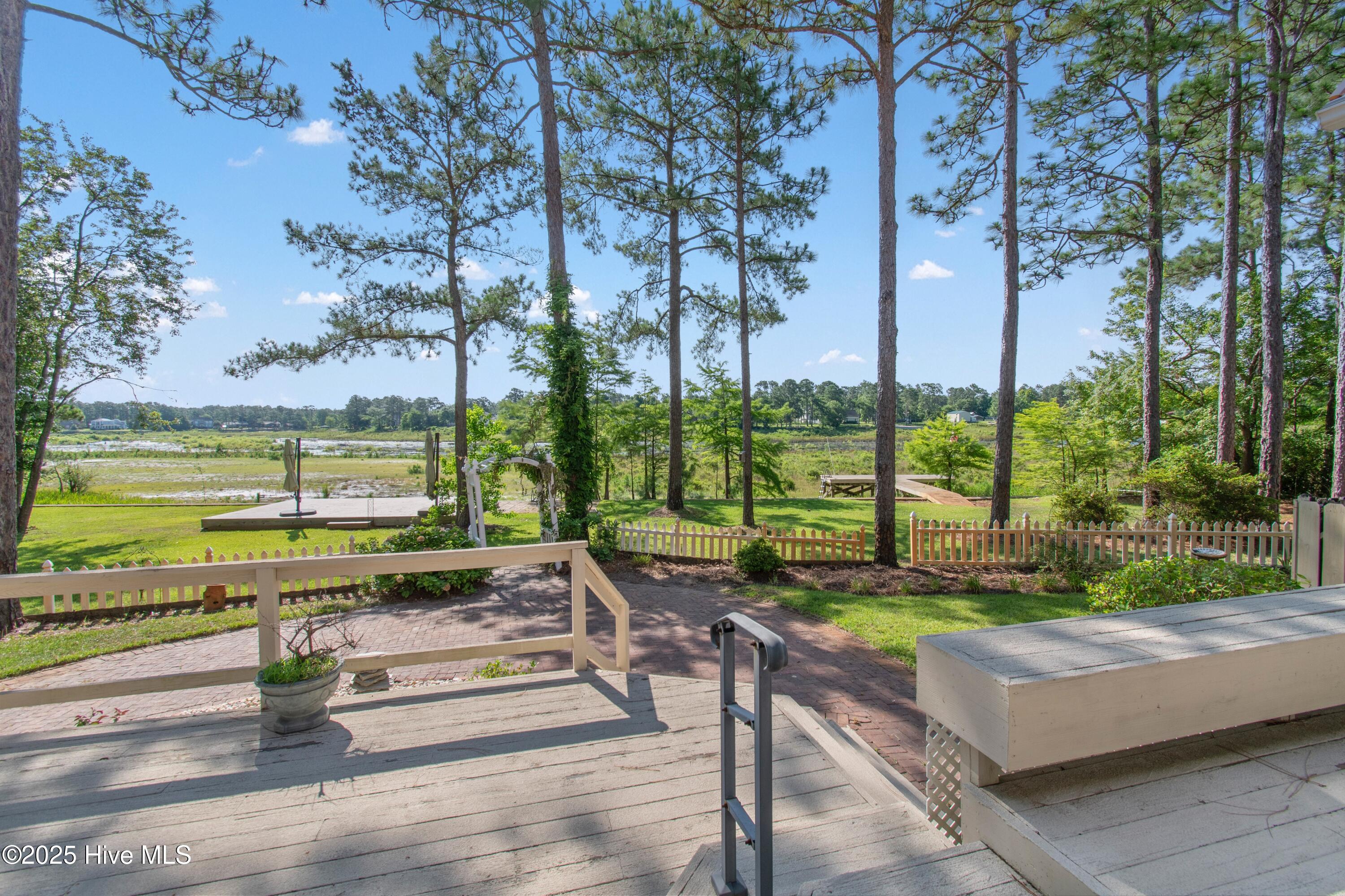 930 Holly Point Road