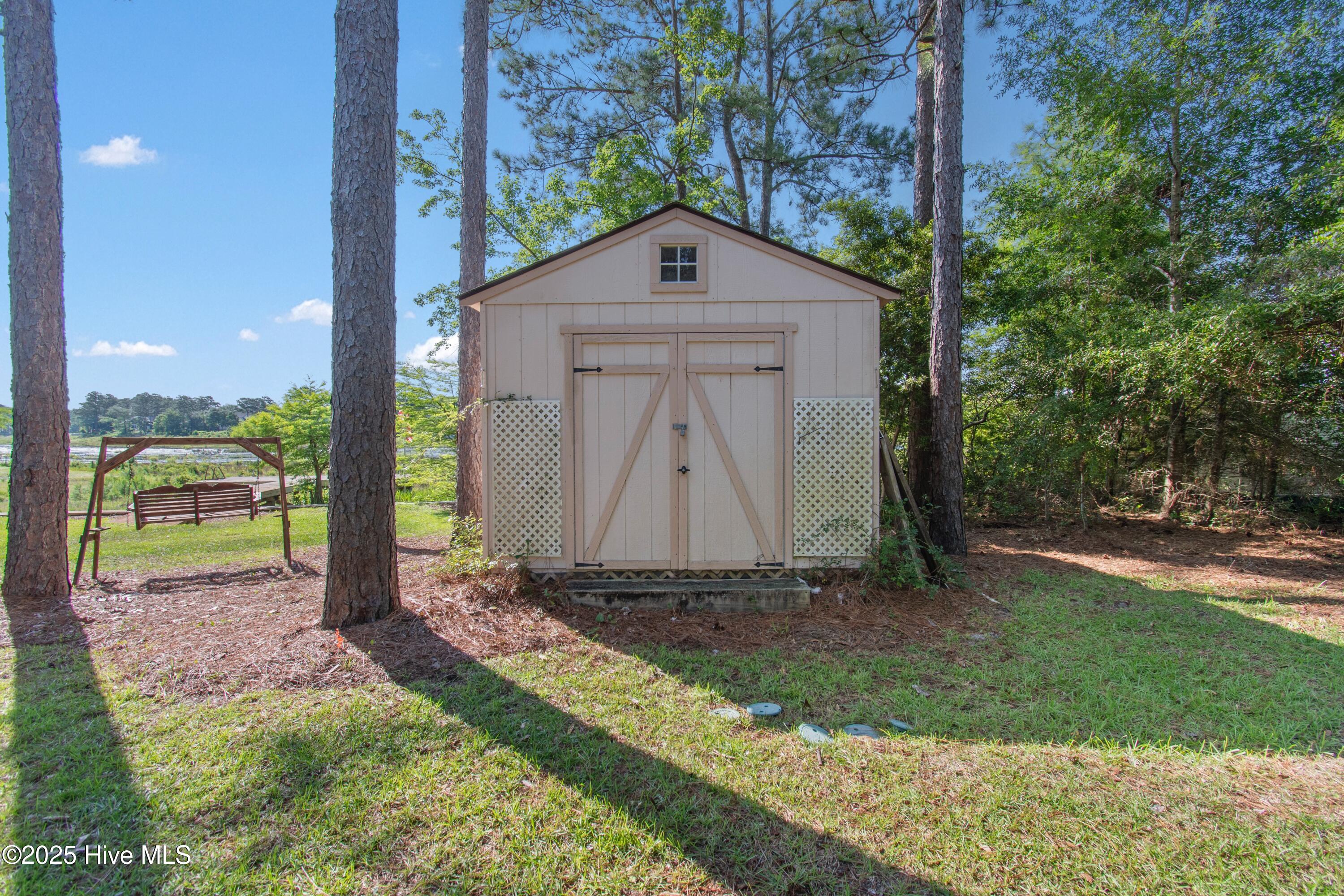 930 Holly Point Road