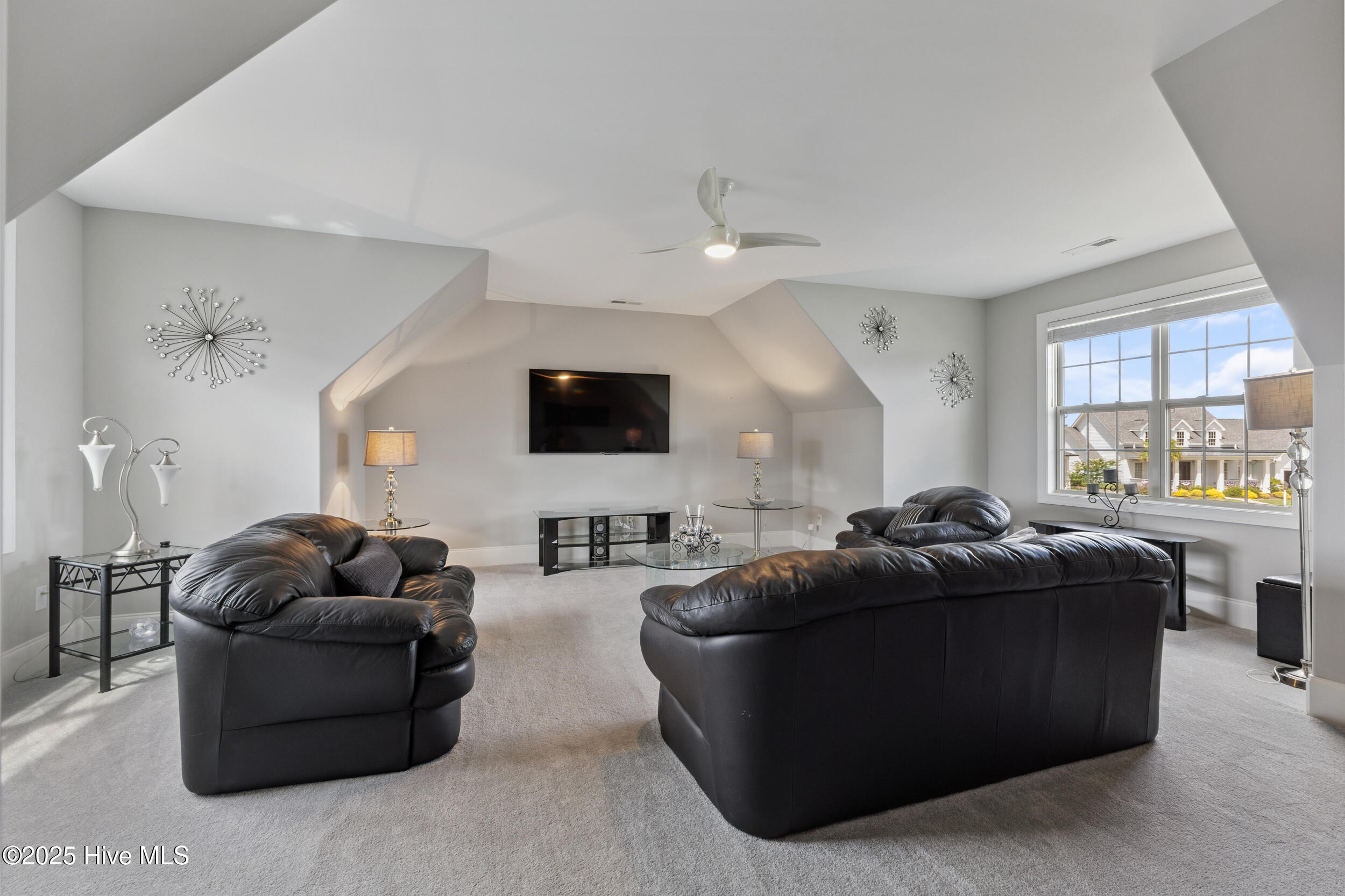 5140 Creswell Drive