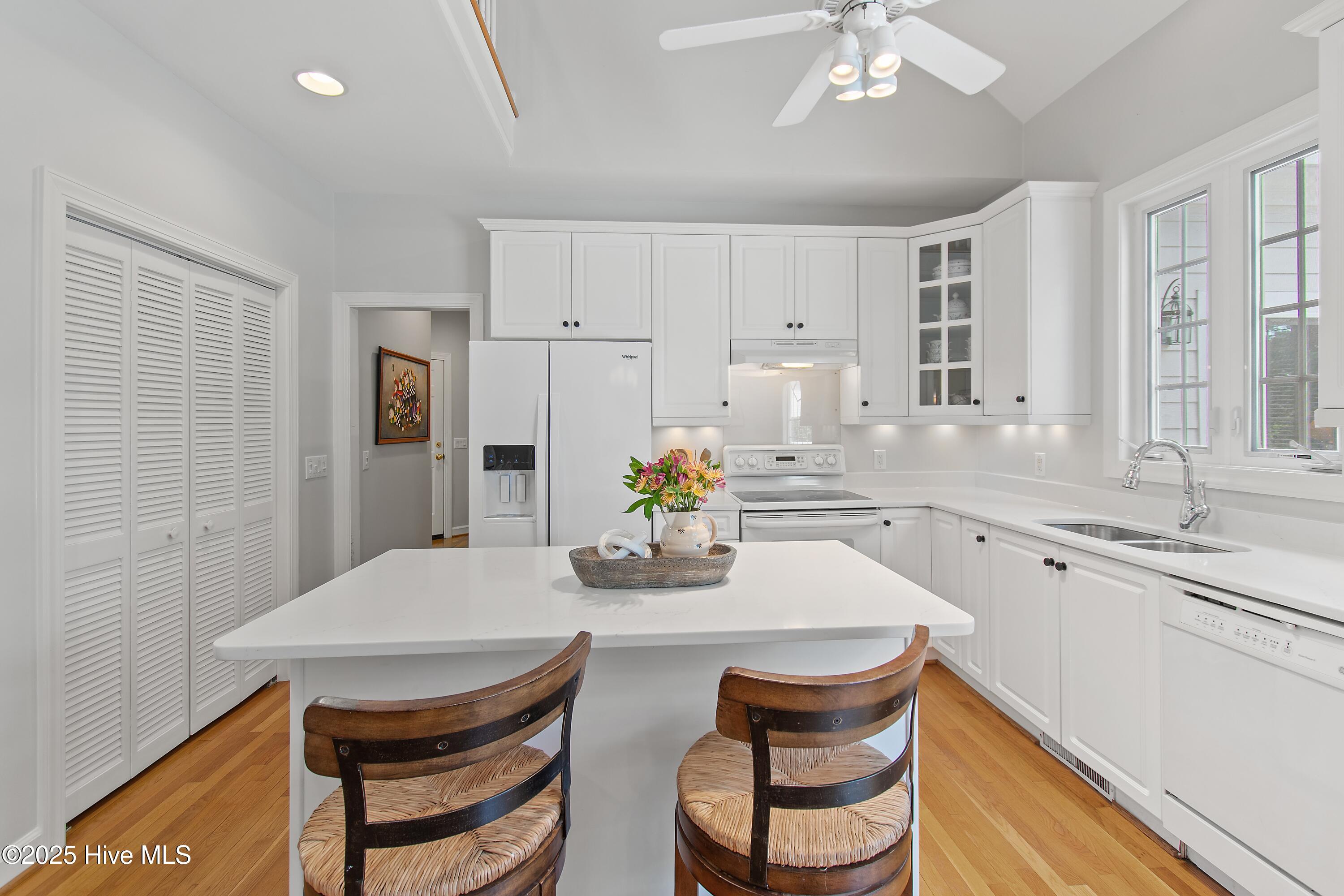 2911 Trailwood Drive SE