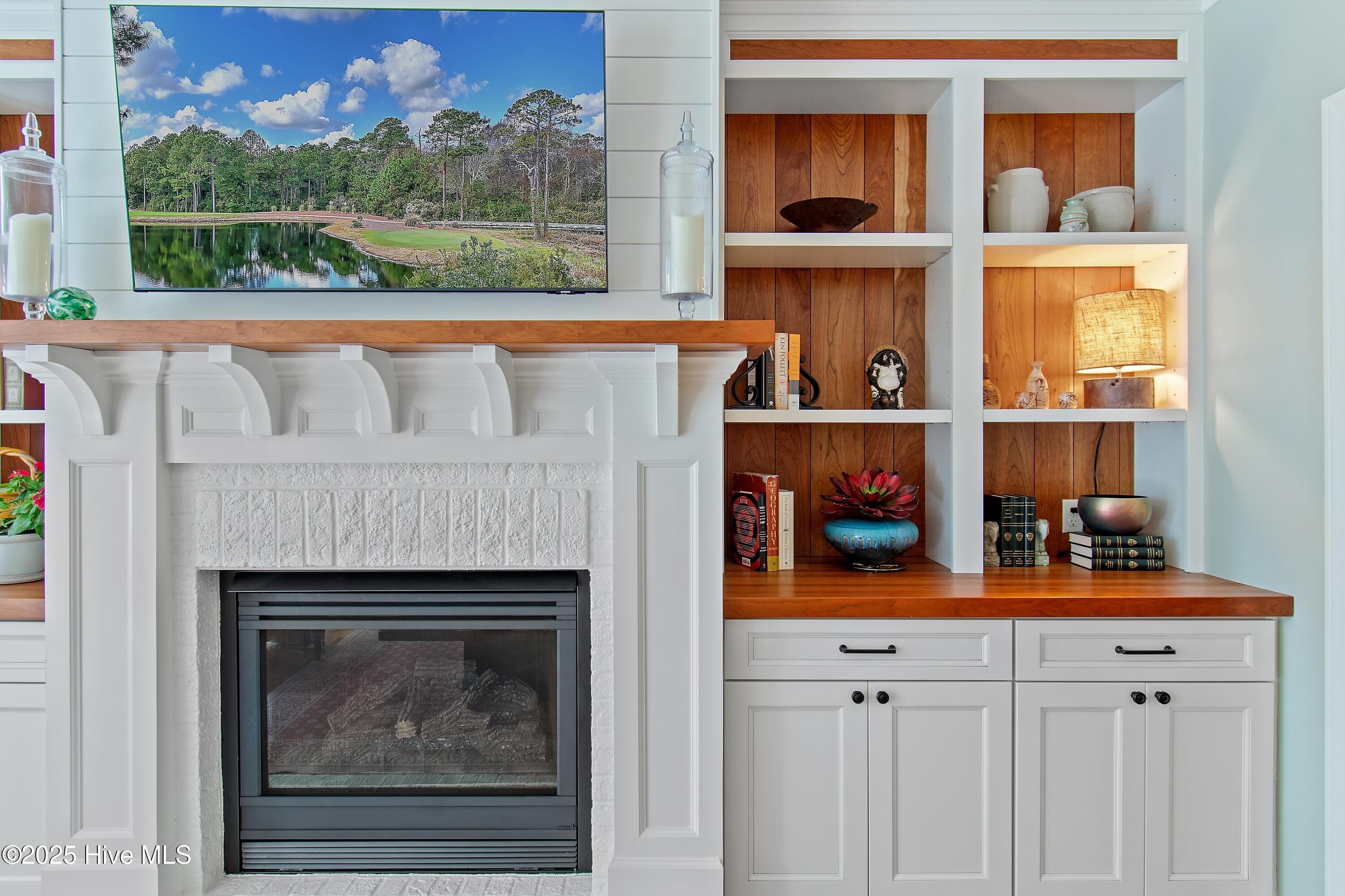 2911 Trailwood Drive SE