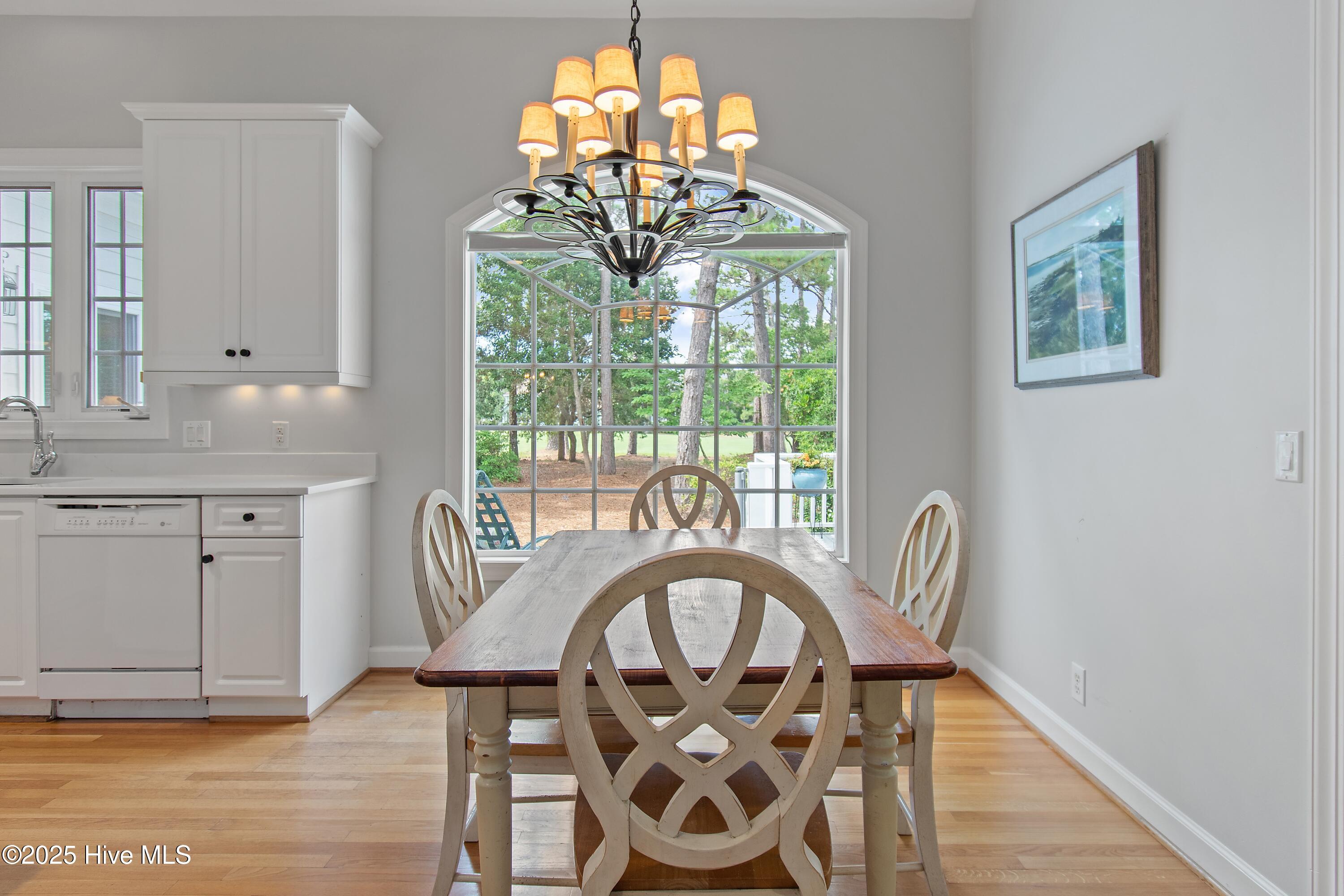 2911 Trailwood Drive SE