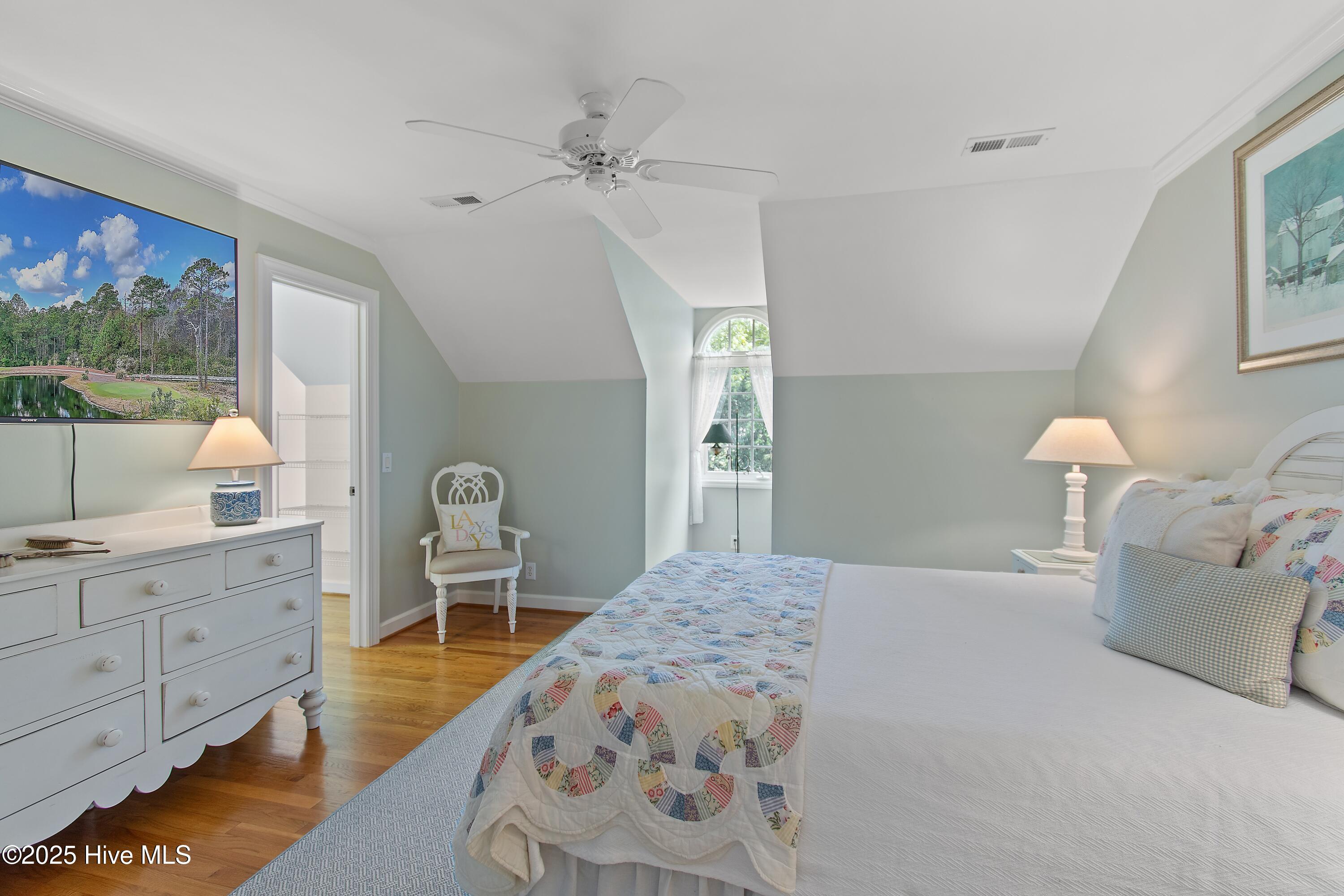 2911 Trailwood Drive SE