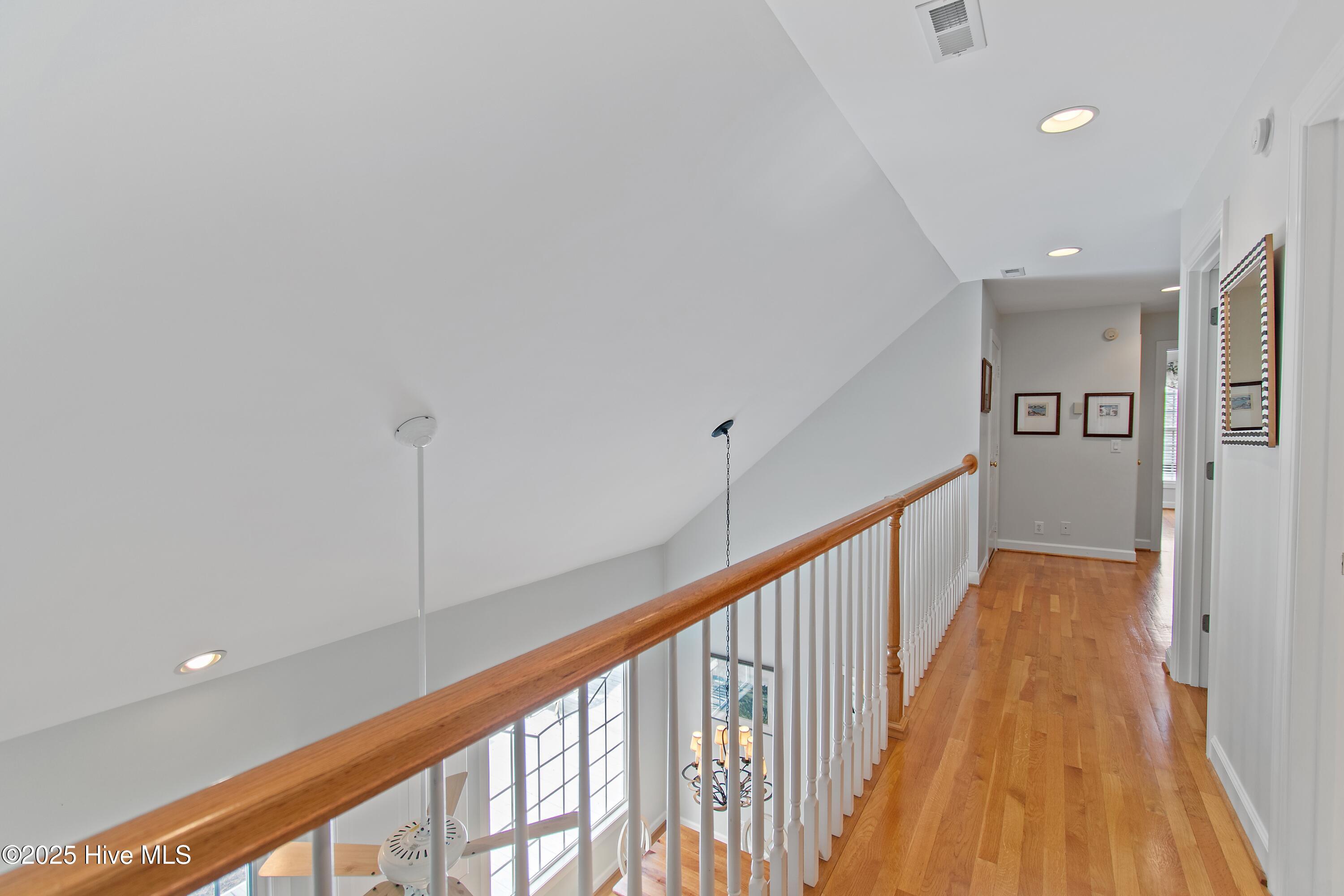 2911 Trailwood Drive SE