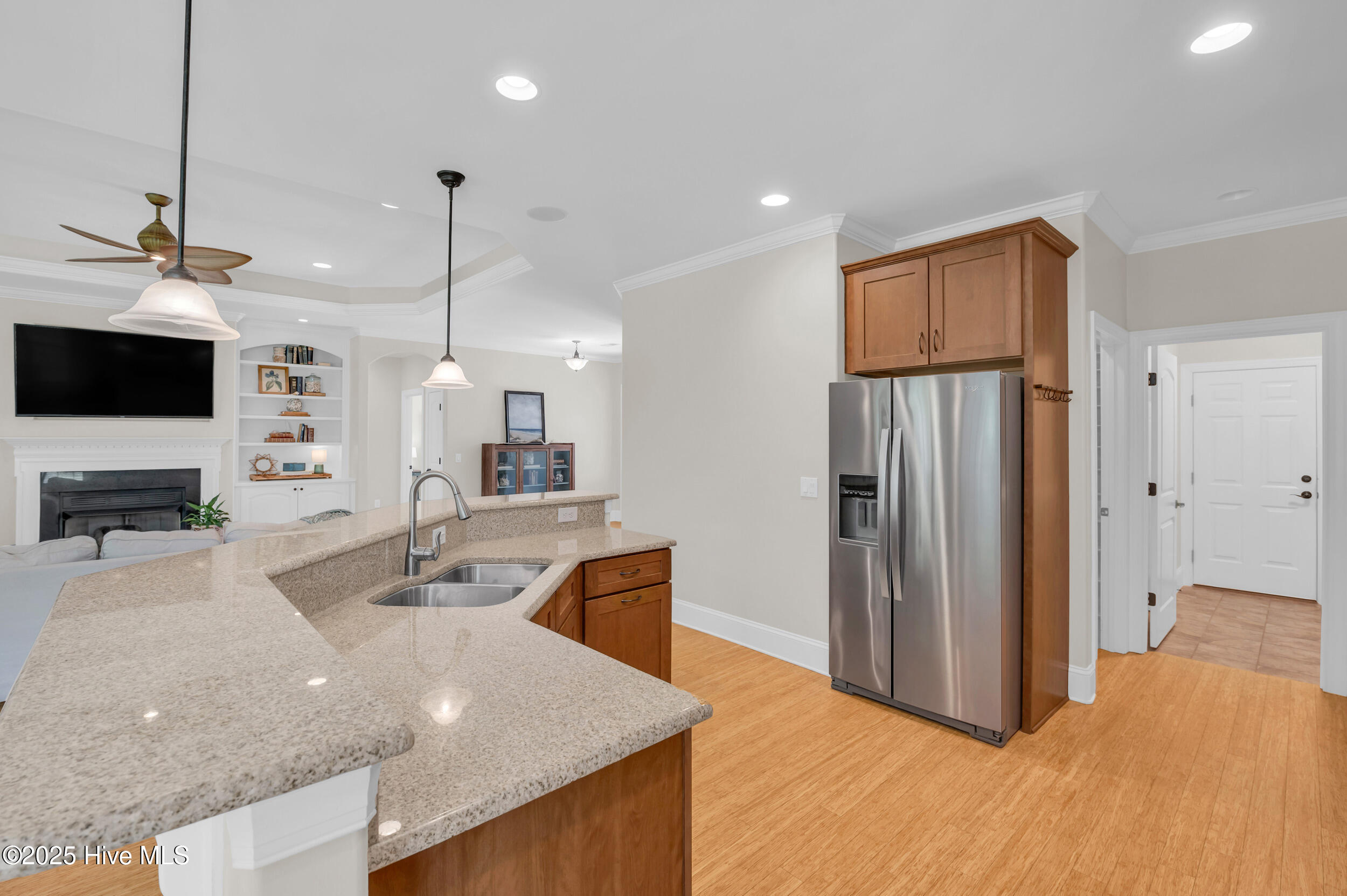 1414 Serrulata Drive SE