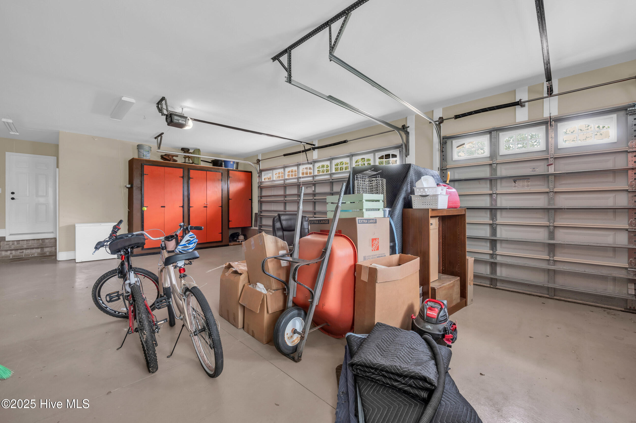 1414 Serrulata Drive SE