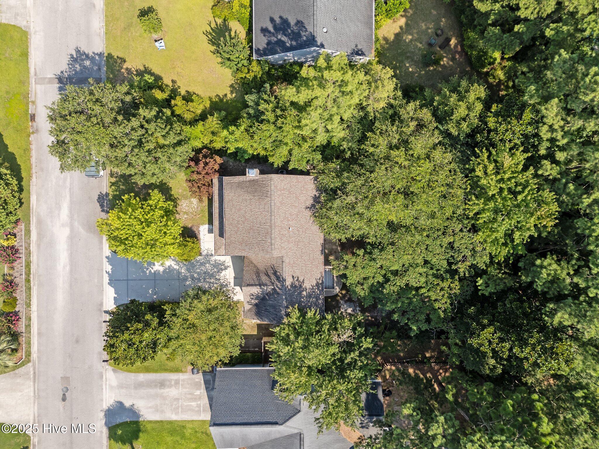 704 Mallard Crossing Drive