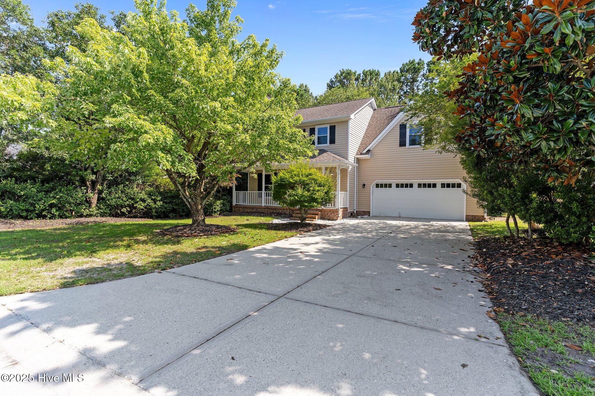 704 Mallard Crossing Drive