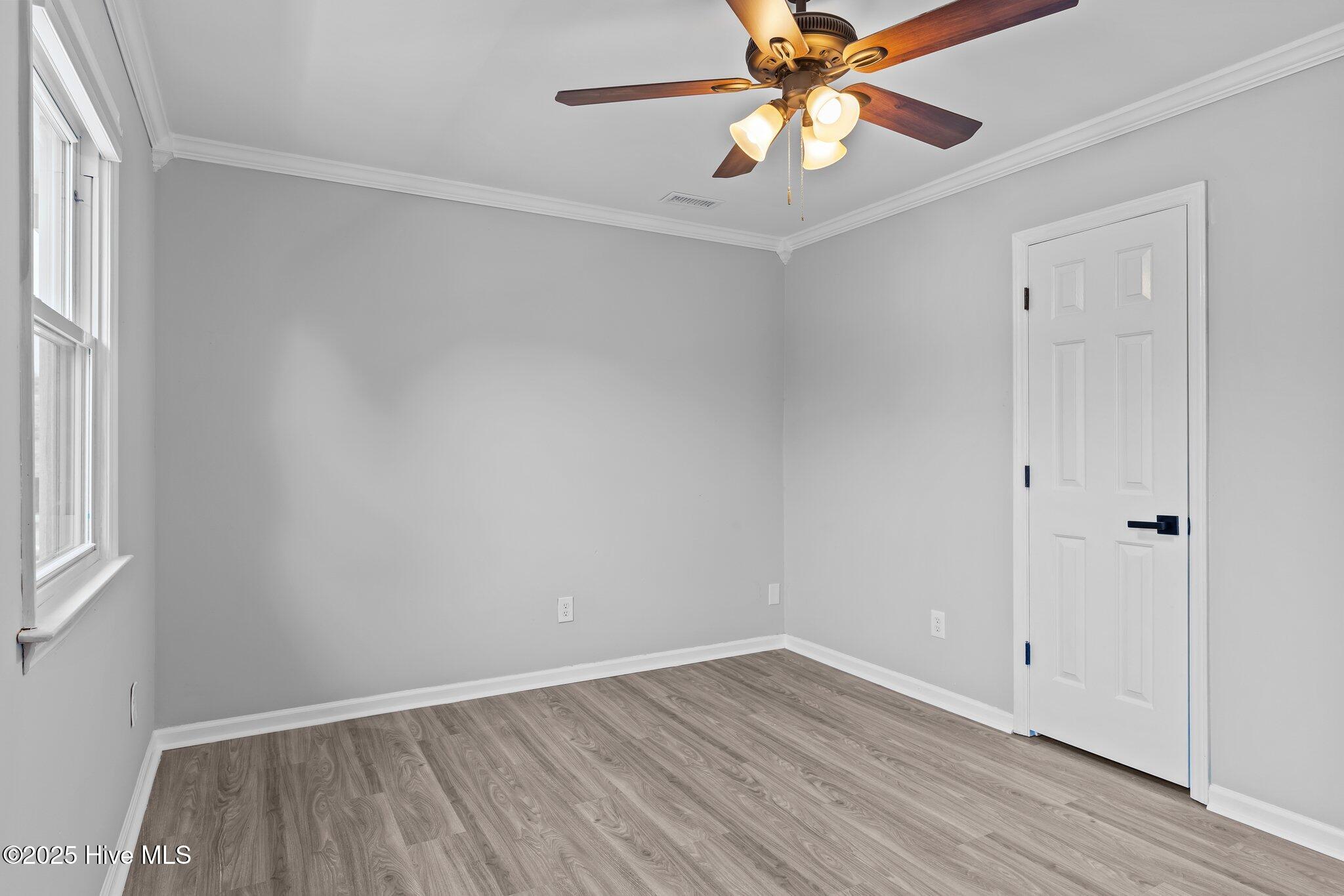 704 Mallard Crossing Drive