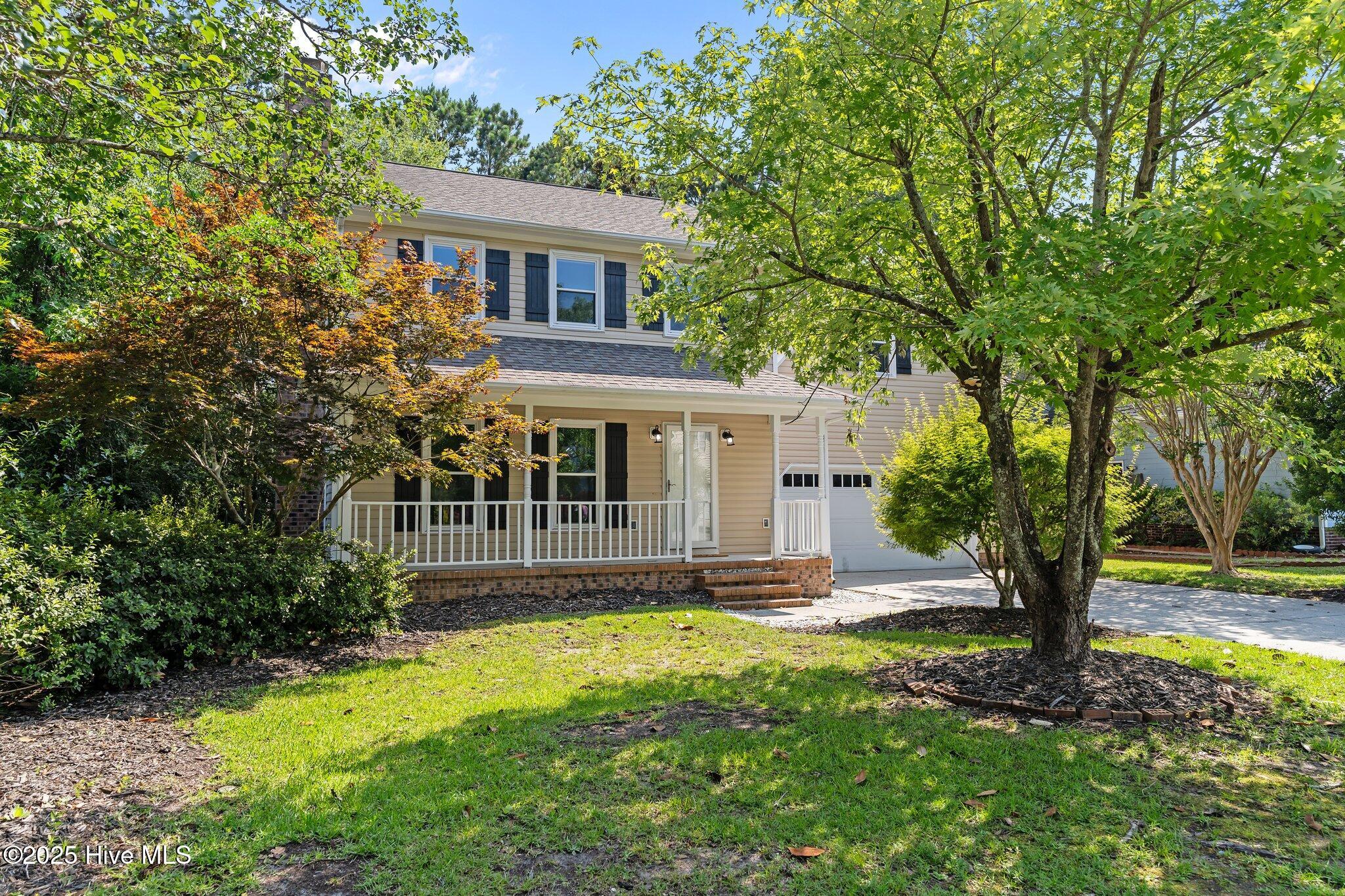 704 Mallard Crossing Drive