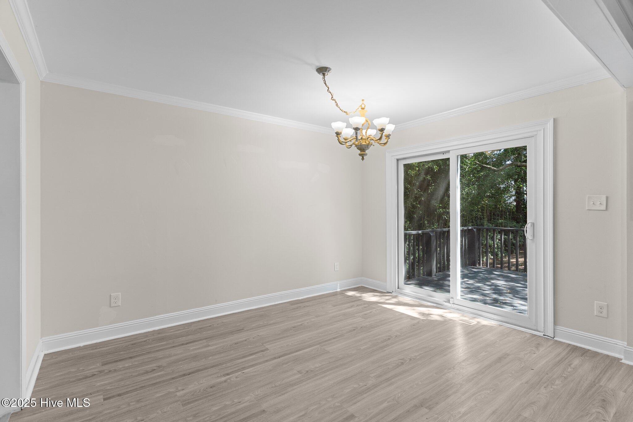 704 Mallard Crossing Drive