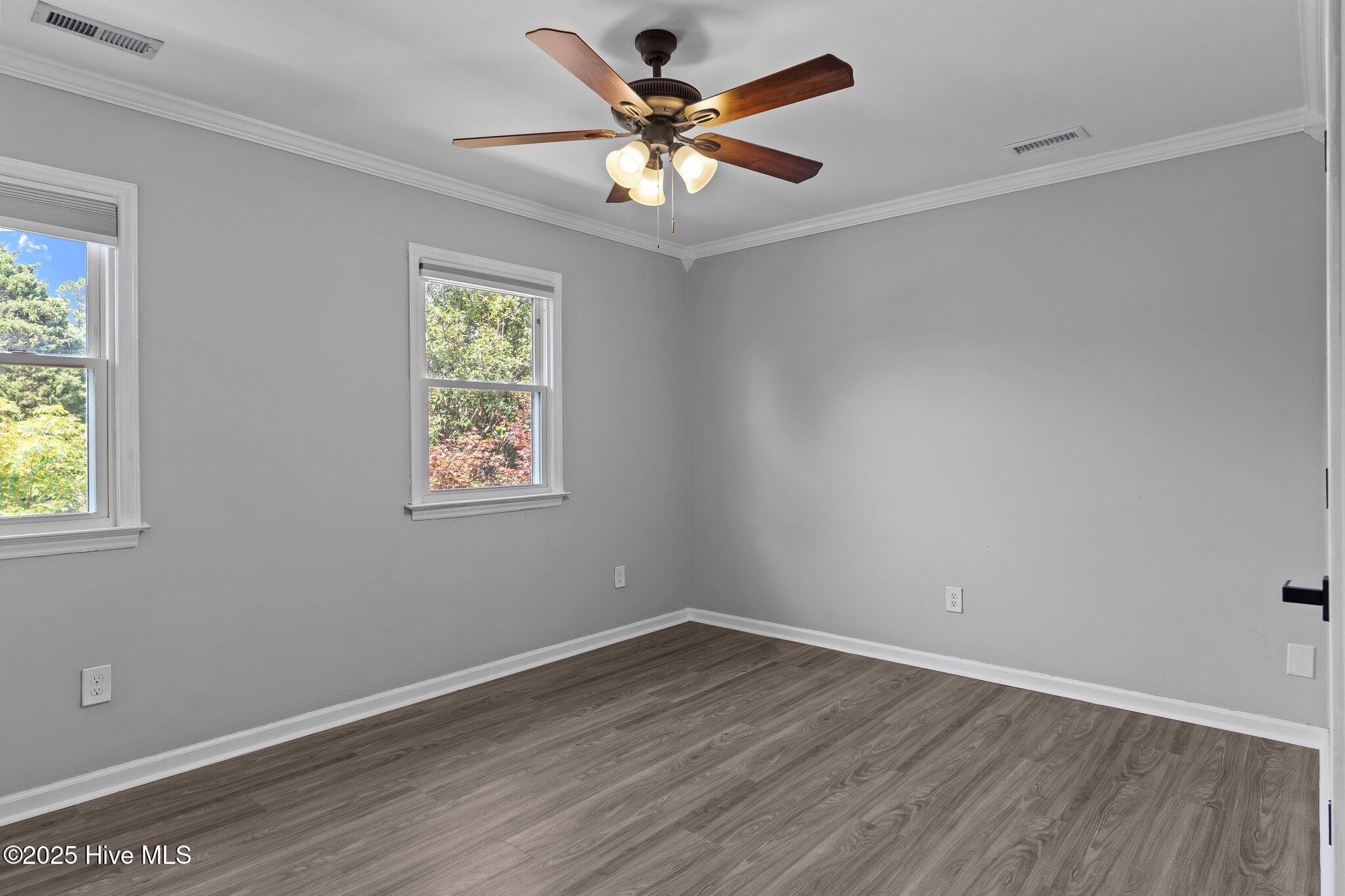 704 Mallard Crossing Drive