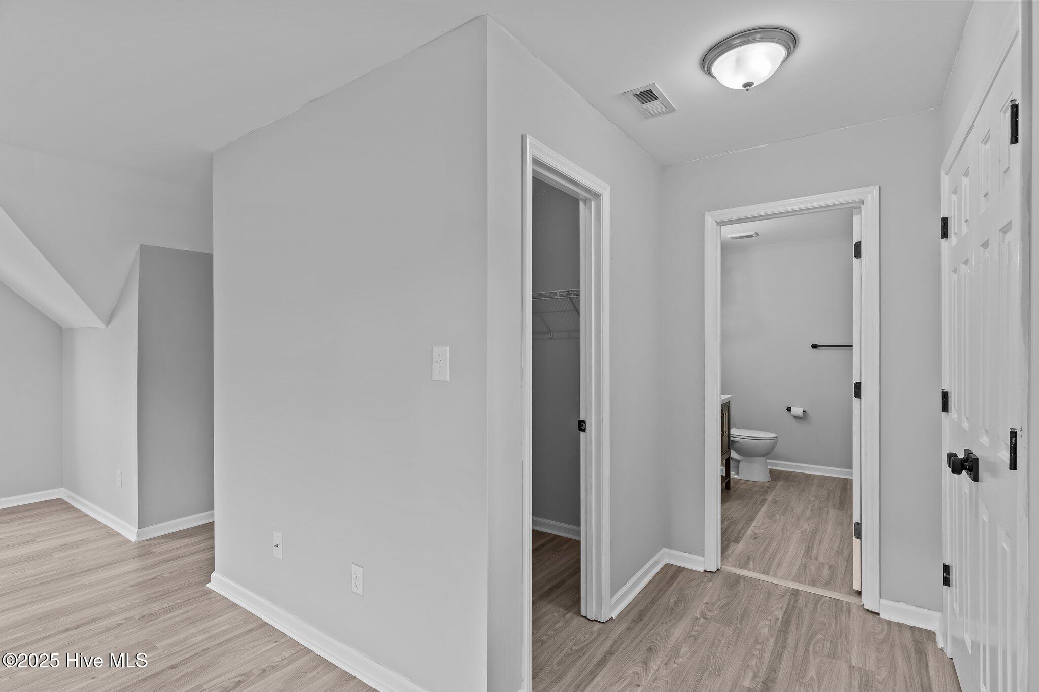 704 Mallard Crossing Drive