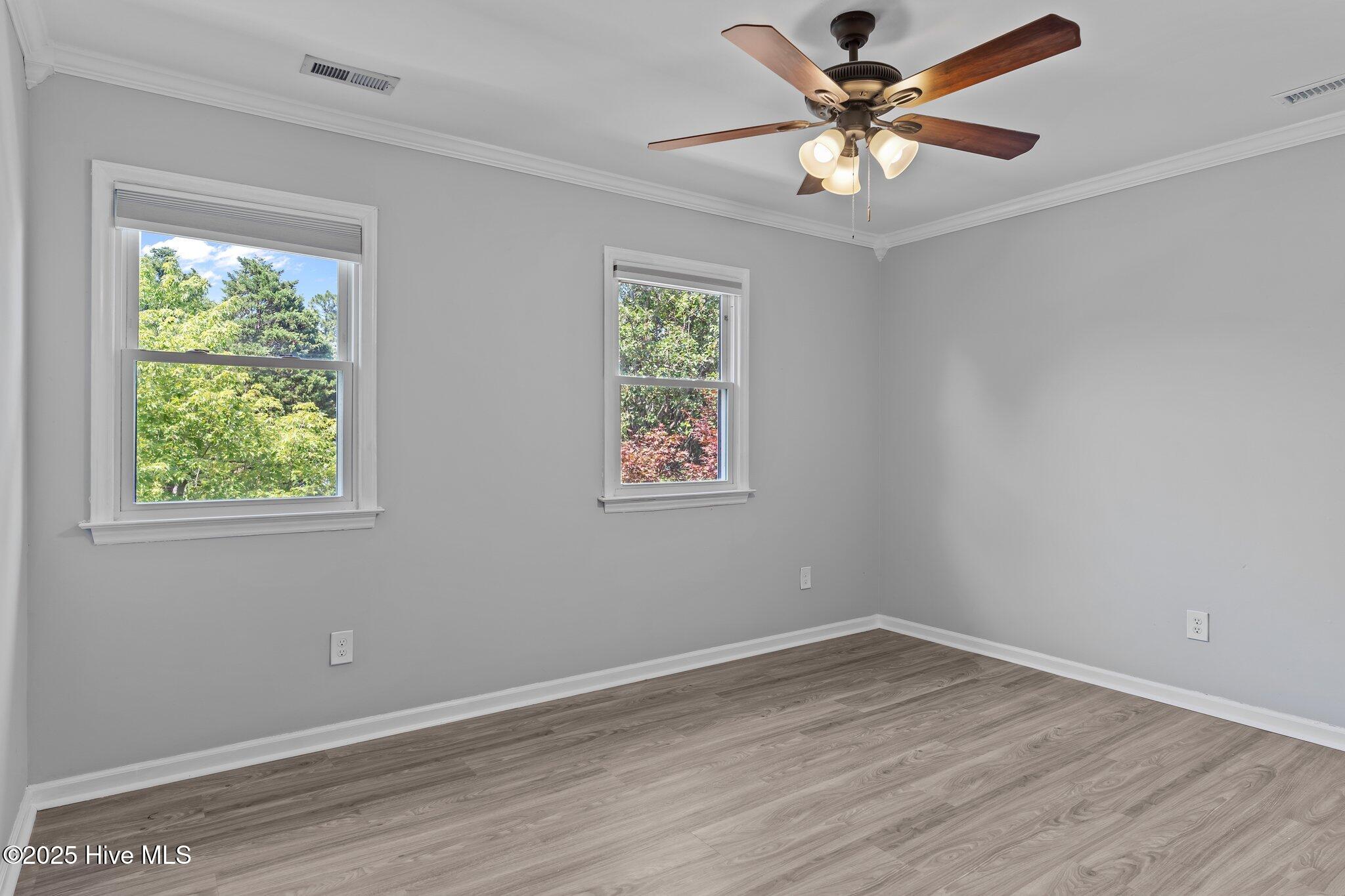 704 Mallard Crossing Drive