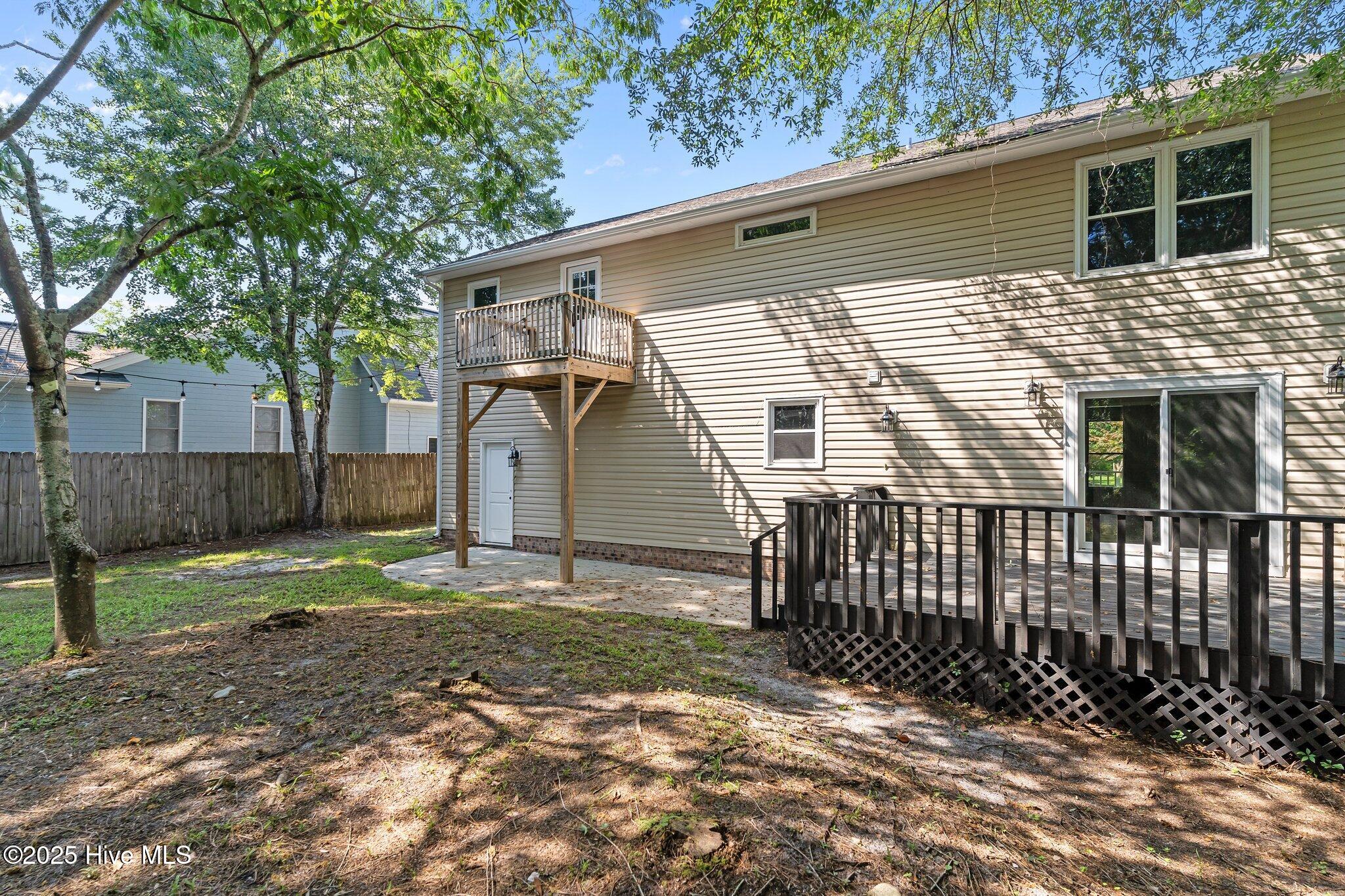 704 Mallard Crossing Drive