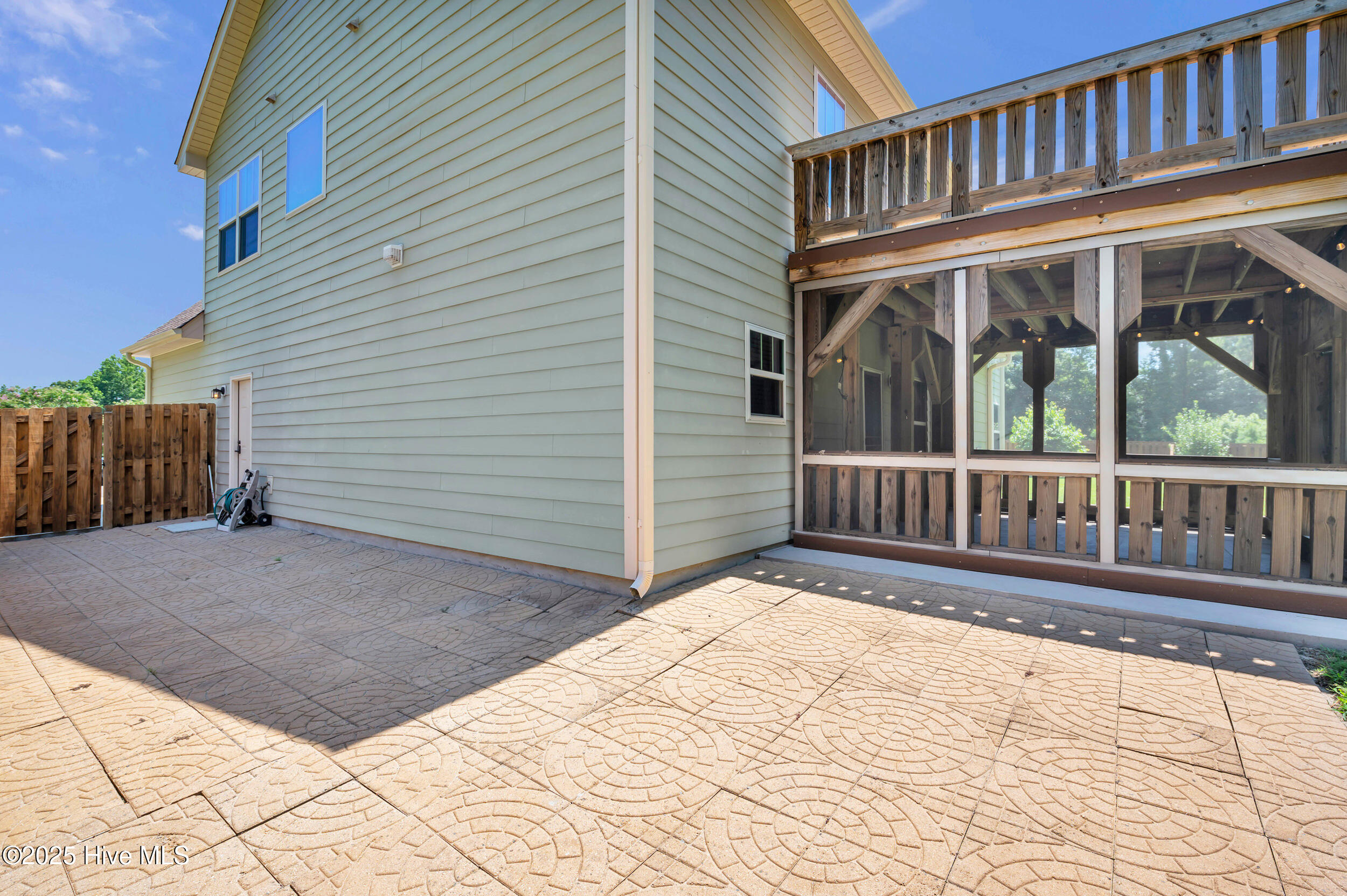 107 Vella Lane