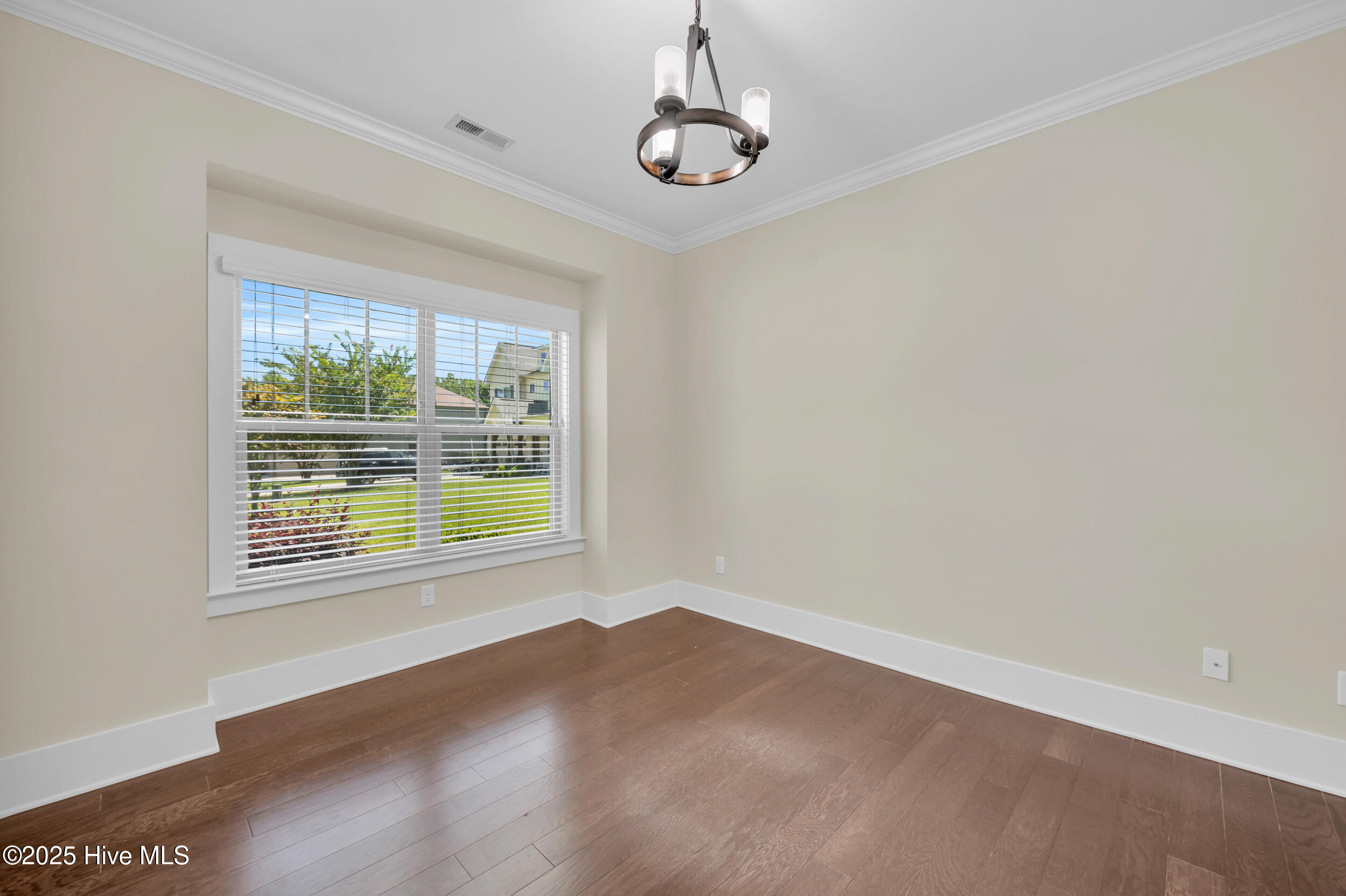 107 Vella Lane