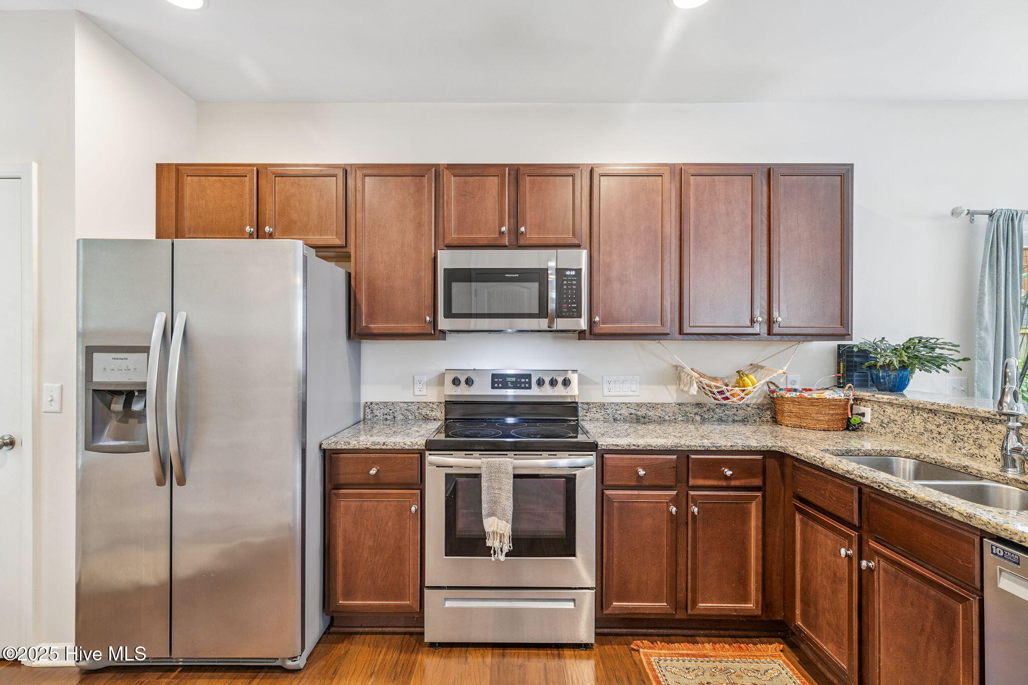 9253 Cassadine Court