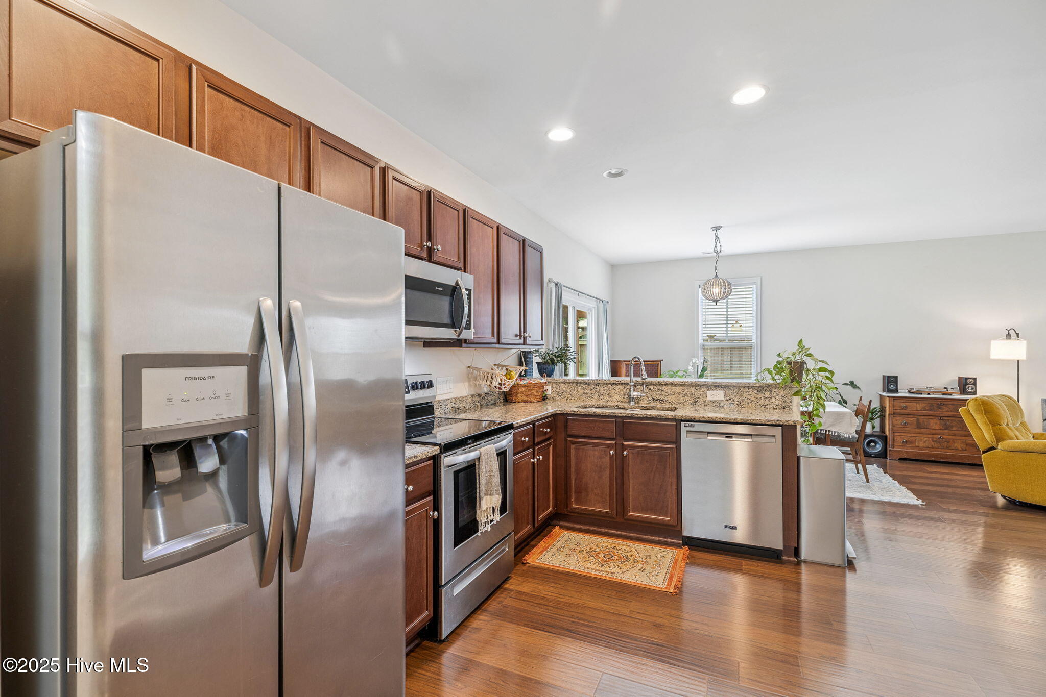 9253 Cassadine Court