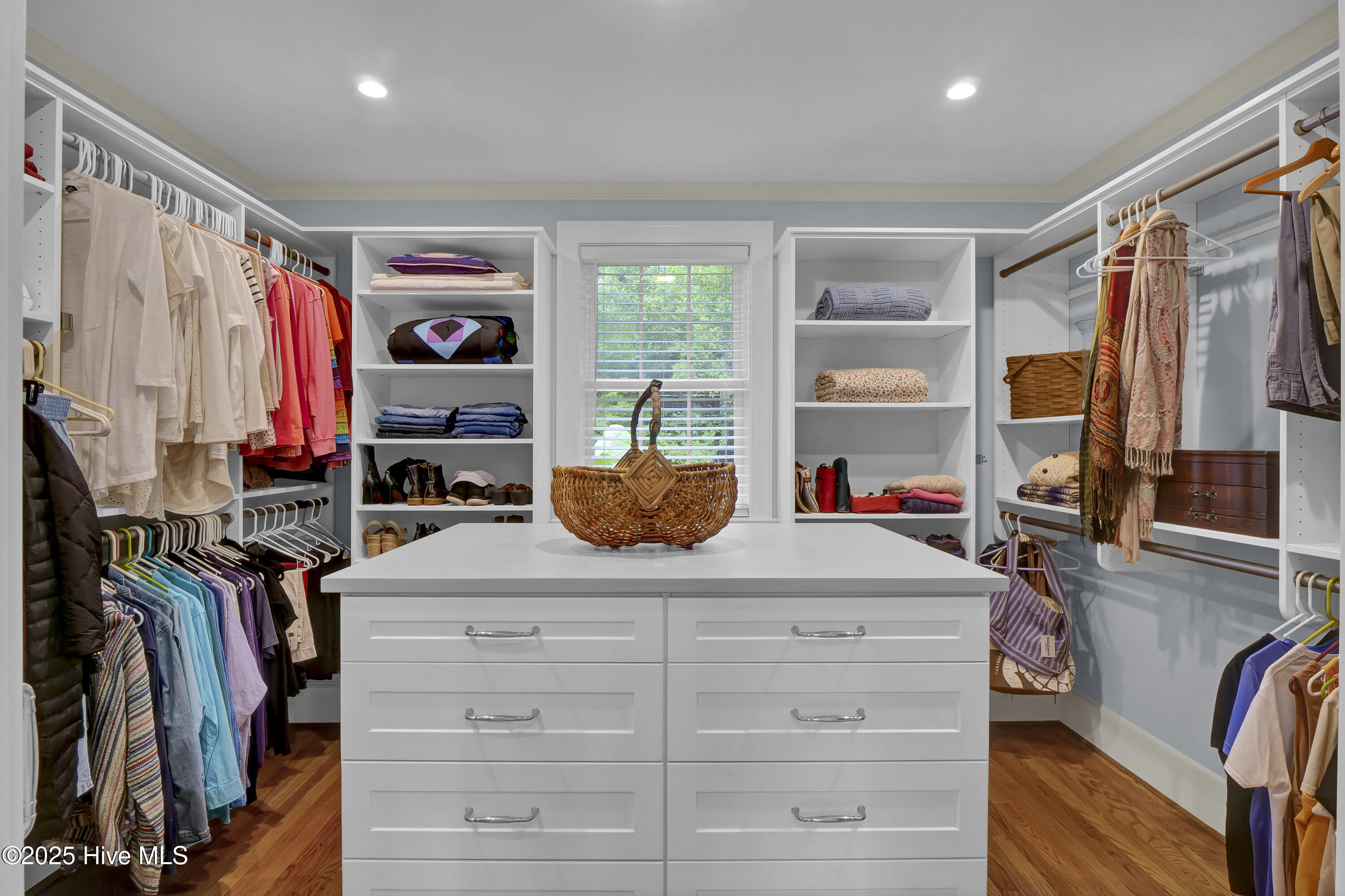 15 Forest Hills Drive