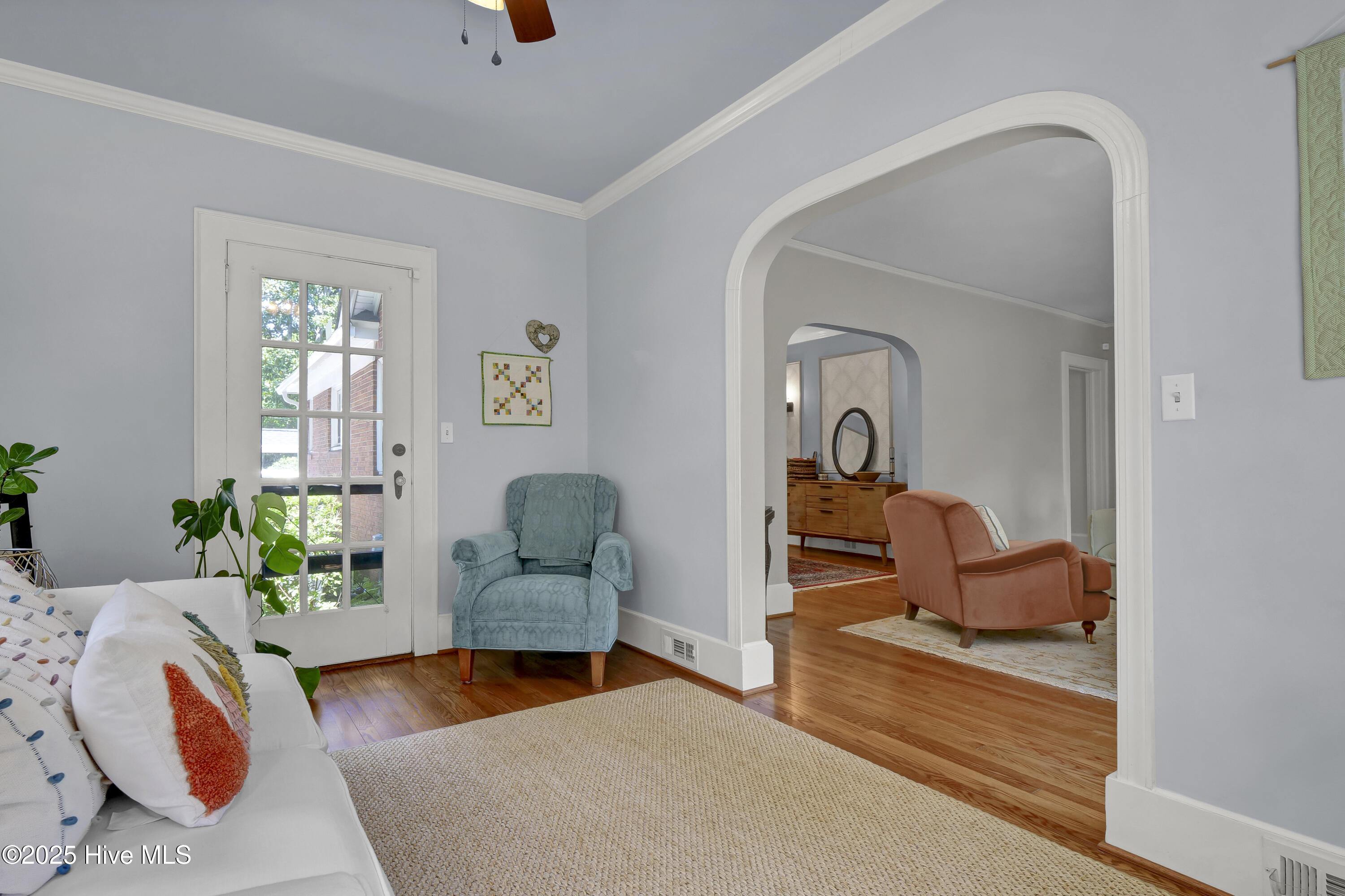 15 Forest Hills Drive