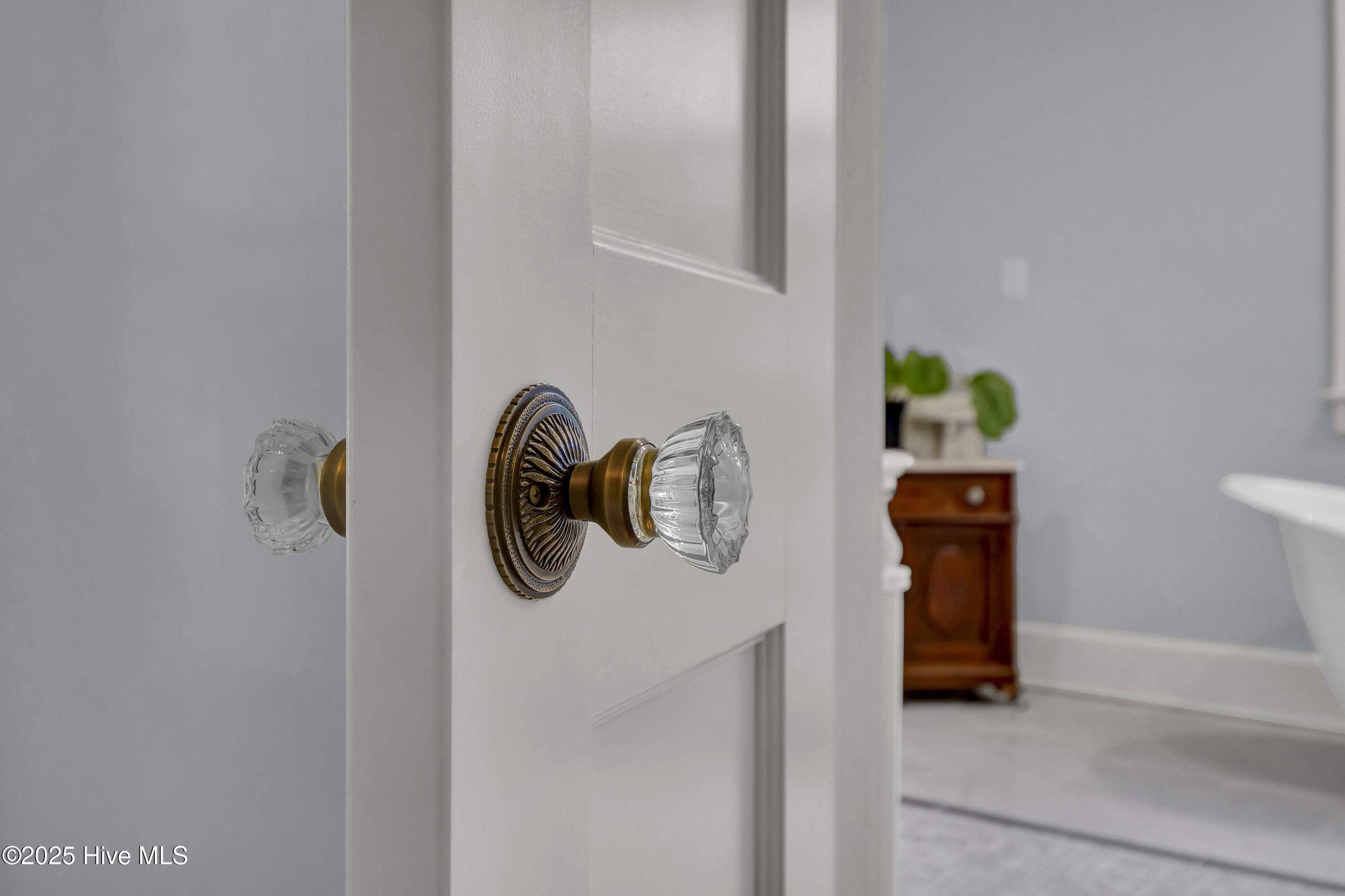 15 Forest Hills Drive