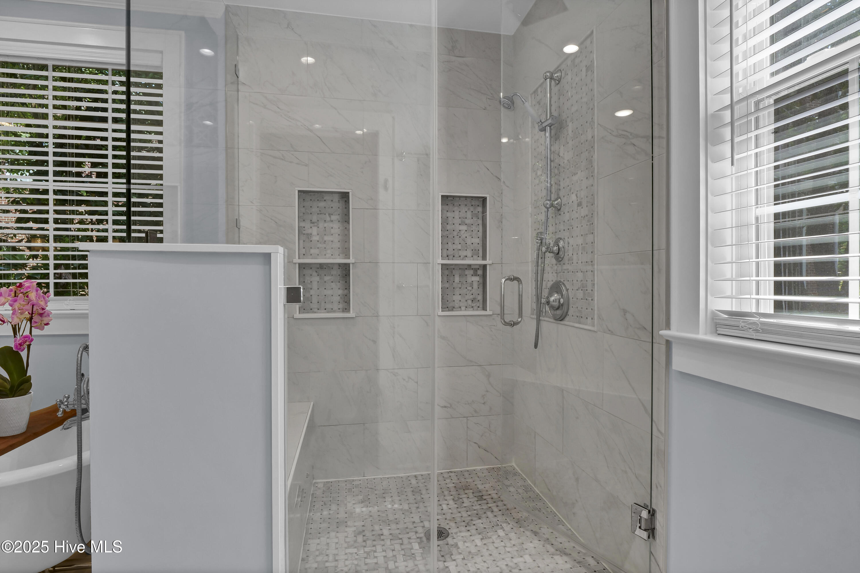 15 Forest Hills Drive