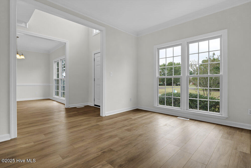 898 Wine Cellar Circle