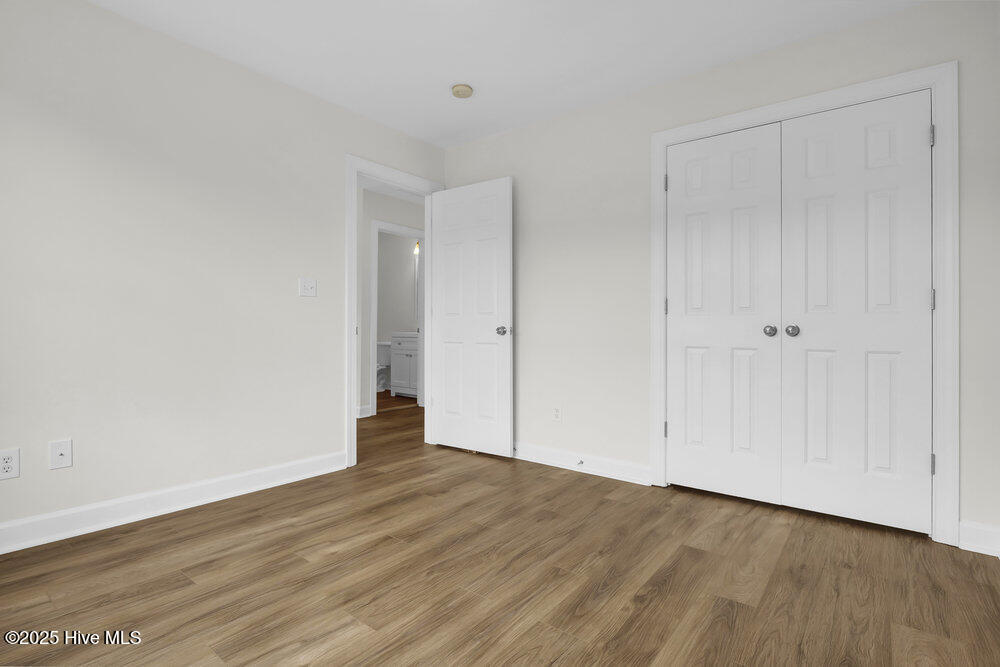 898 Wine Cellar Circle