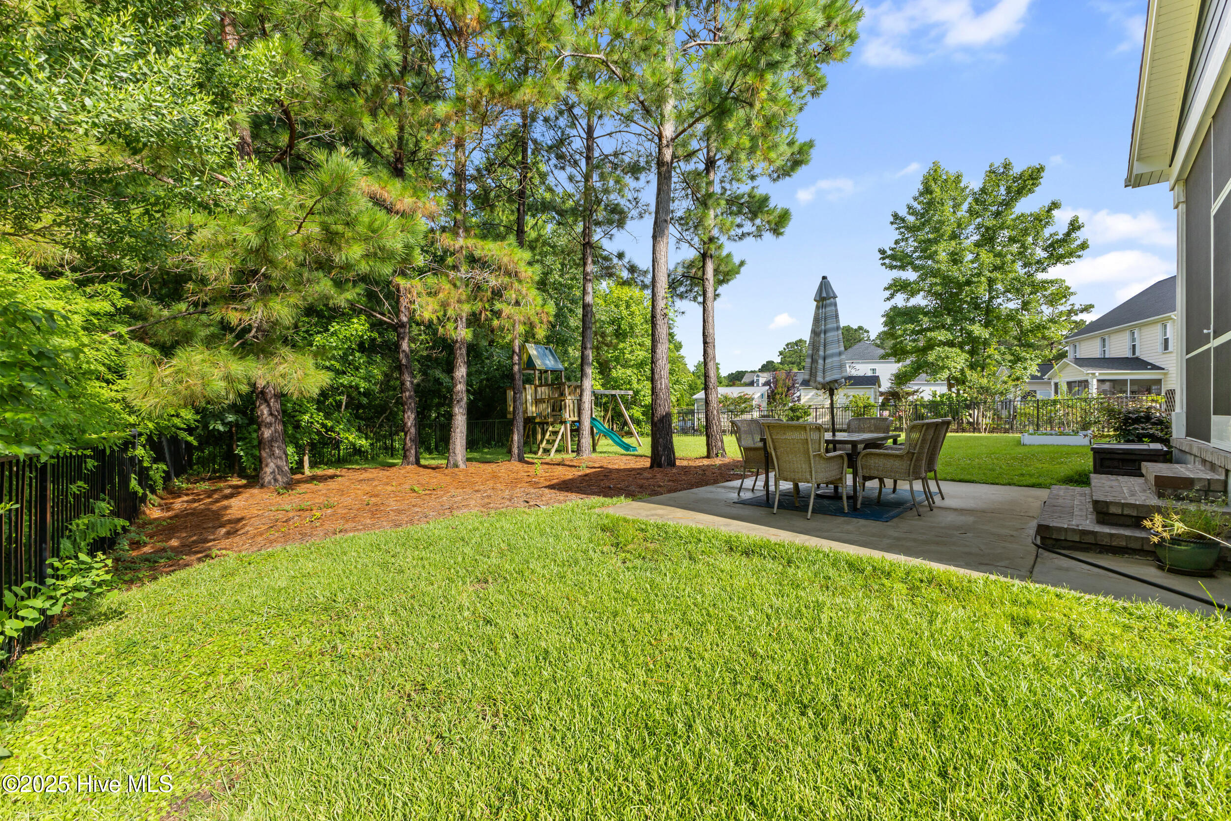 130 Iris Way