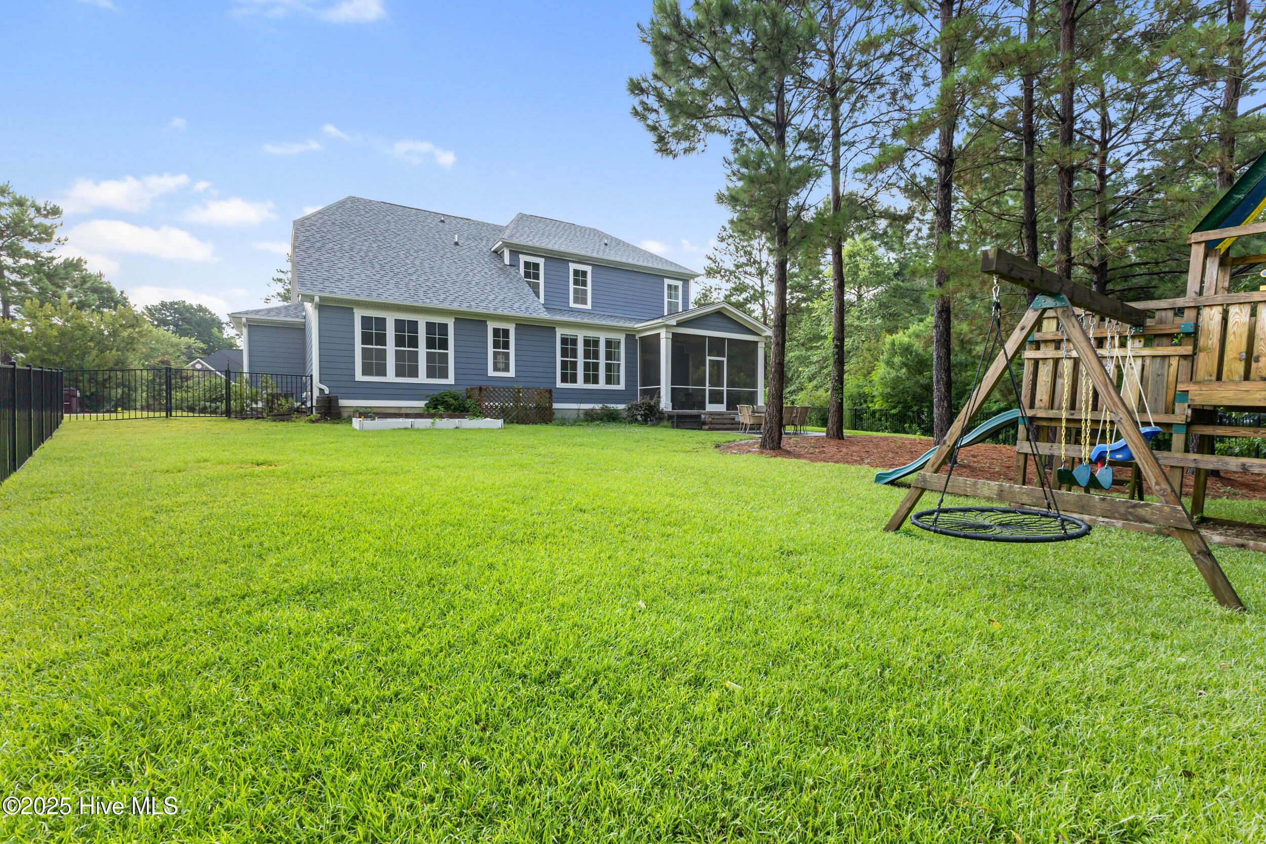 130 Iris Way
