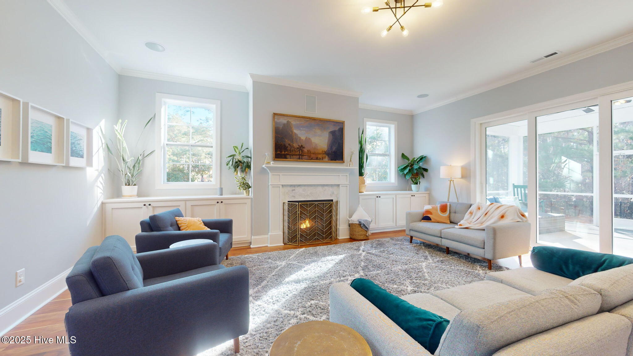 130 Iris Way
