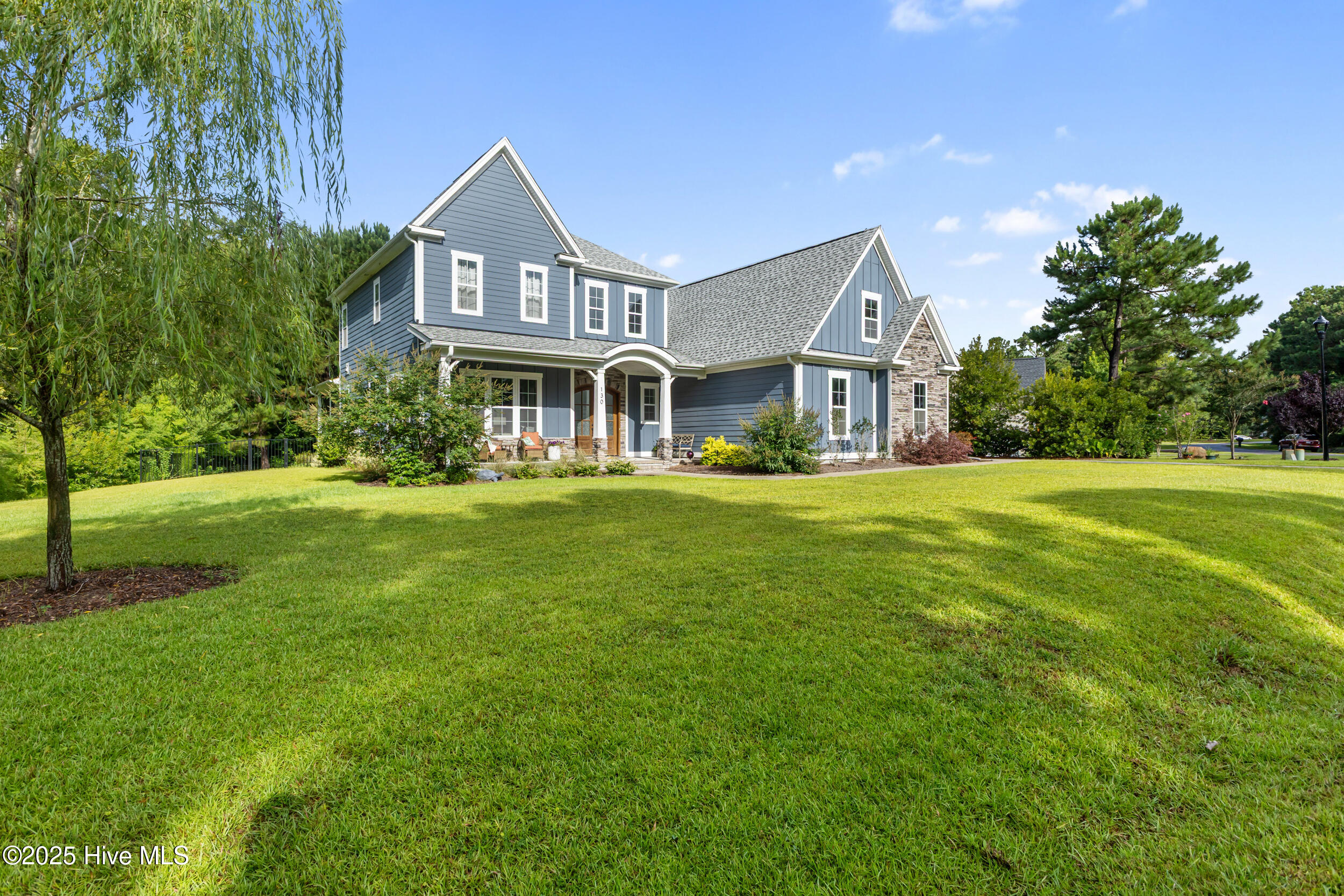 130 Iris Way