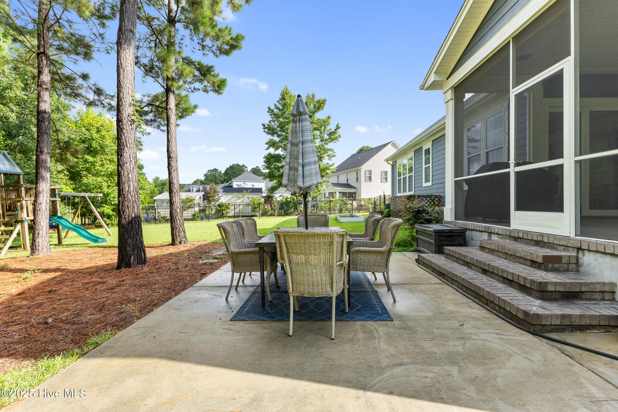 130 Iris Way