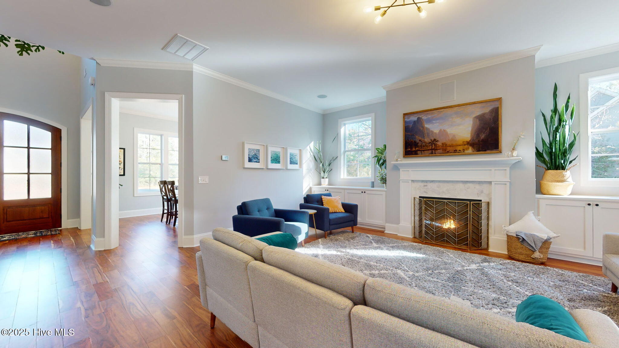 130 Iris Way