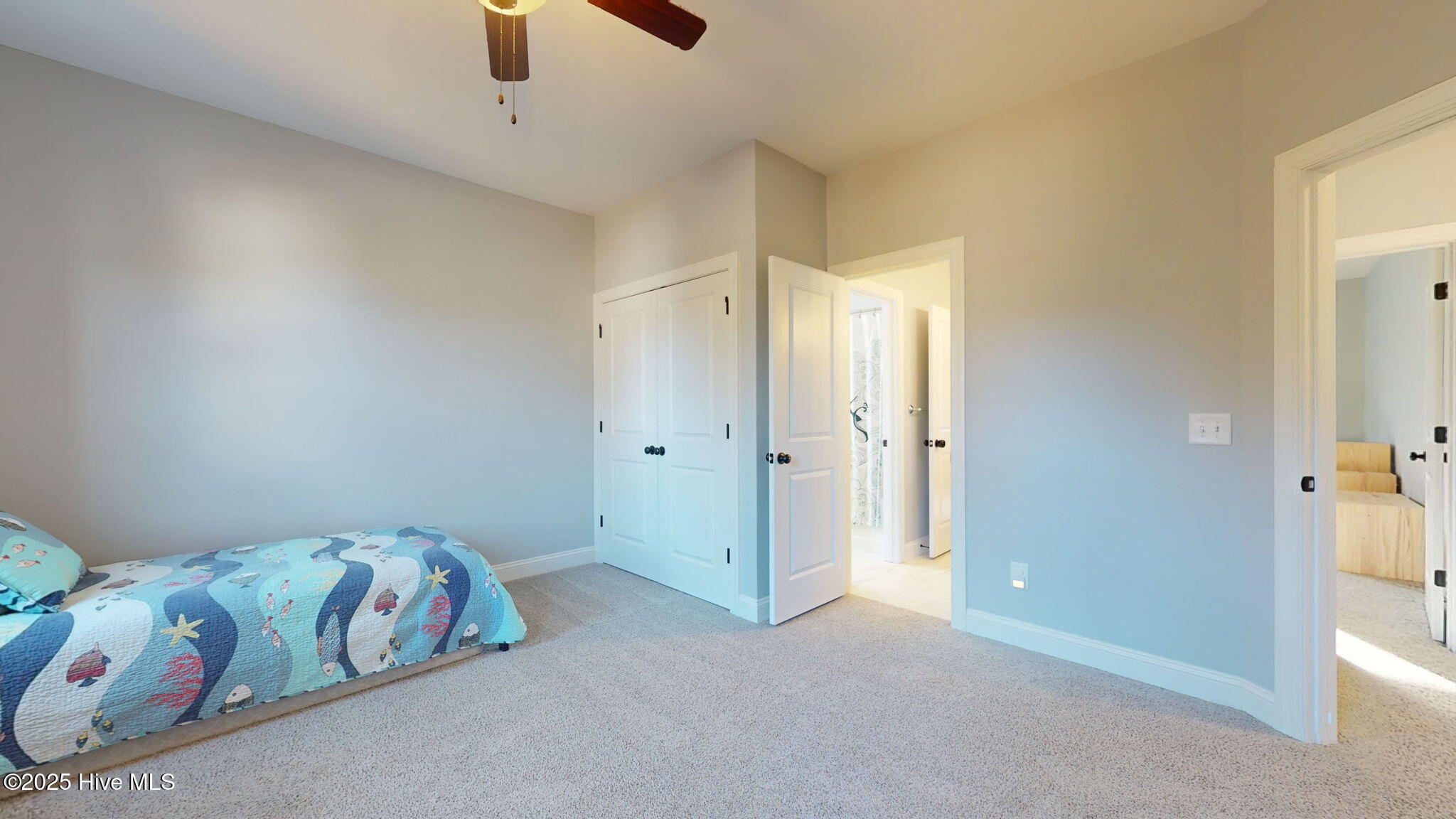 130 Iris Way