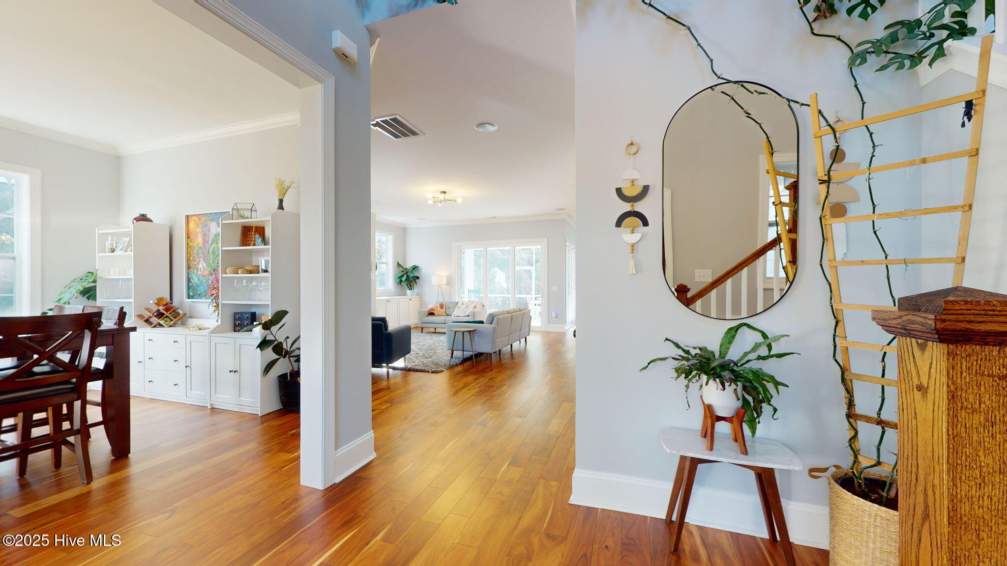 130 Iris Way