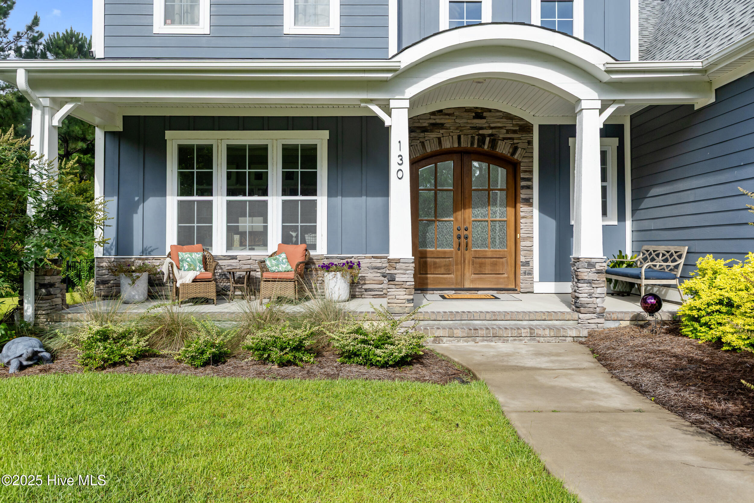 130 Iris Way