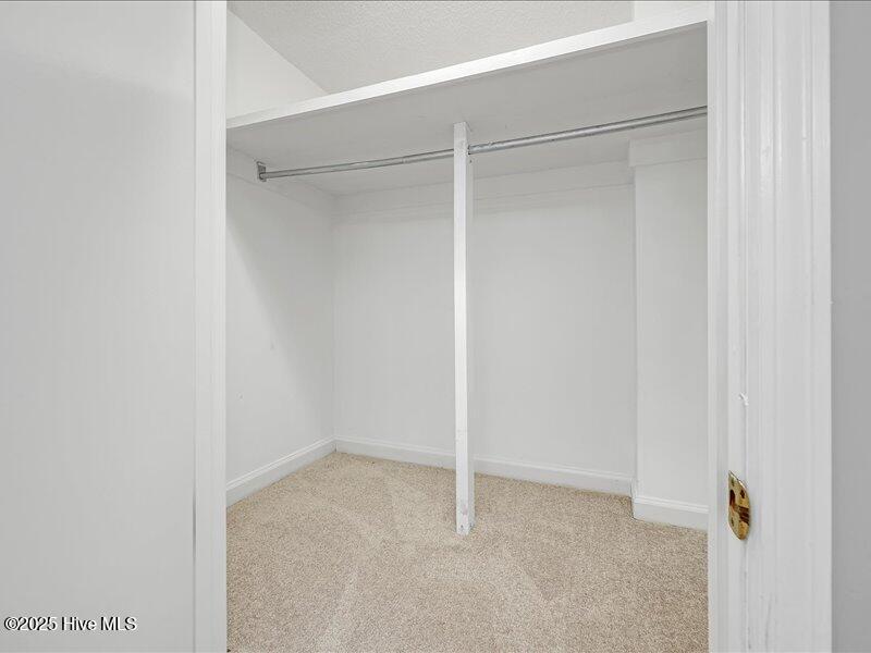 4717 Crosswinds Drive