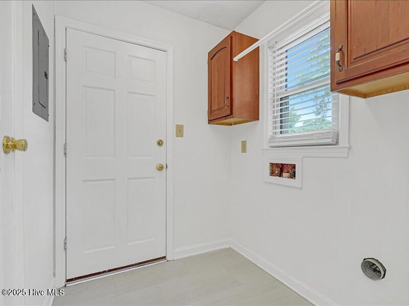 4717 Crosswinds Drive