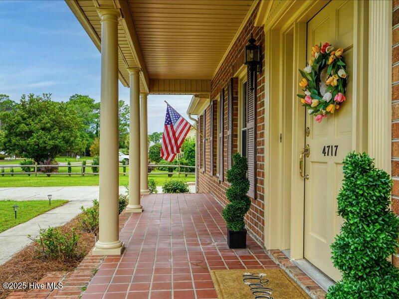 4717 Crosswinds Drive