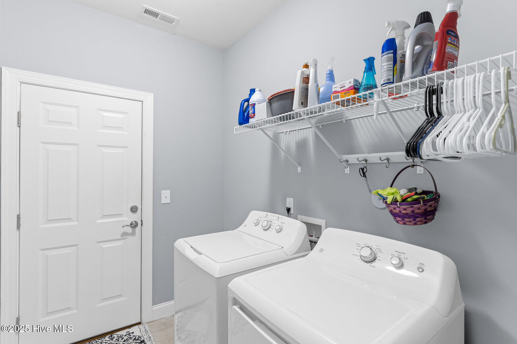 7132 Arbor Oaks Drive