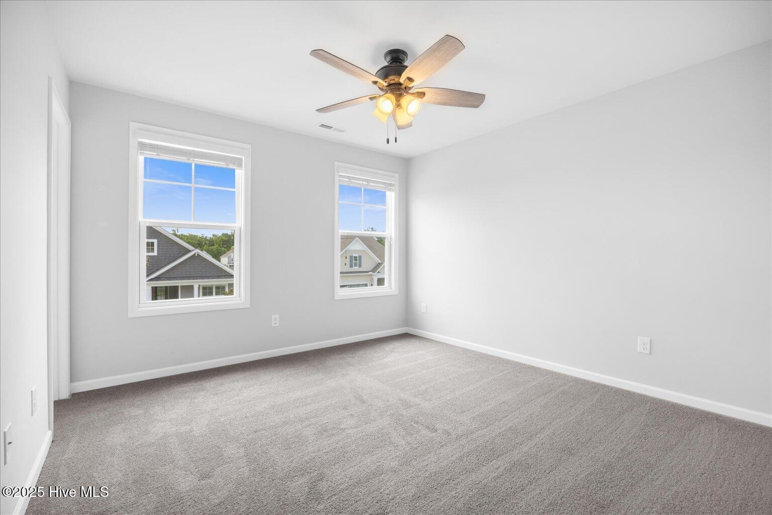 505 Esthwaite Drive SE