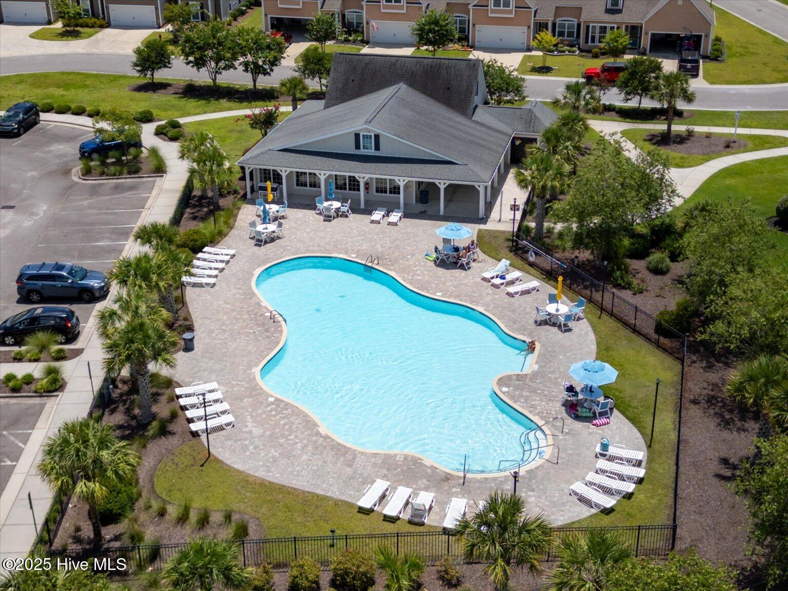 505 Esthwaite Drive SE