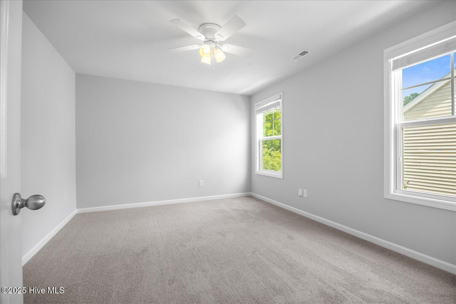 505 Esthwaite Drive SE